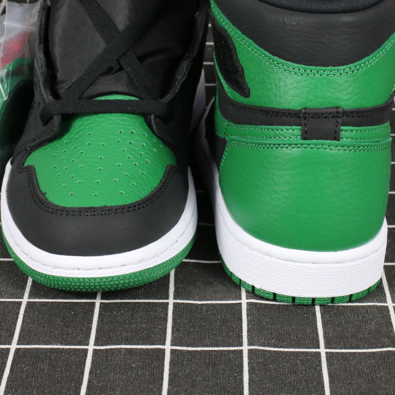 Jordan 1 Retro High Pine Green Black Replica