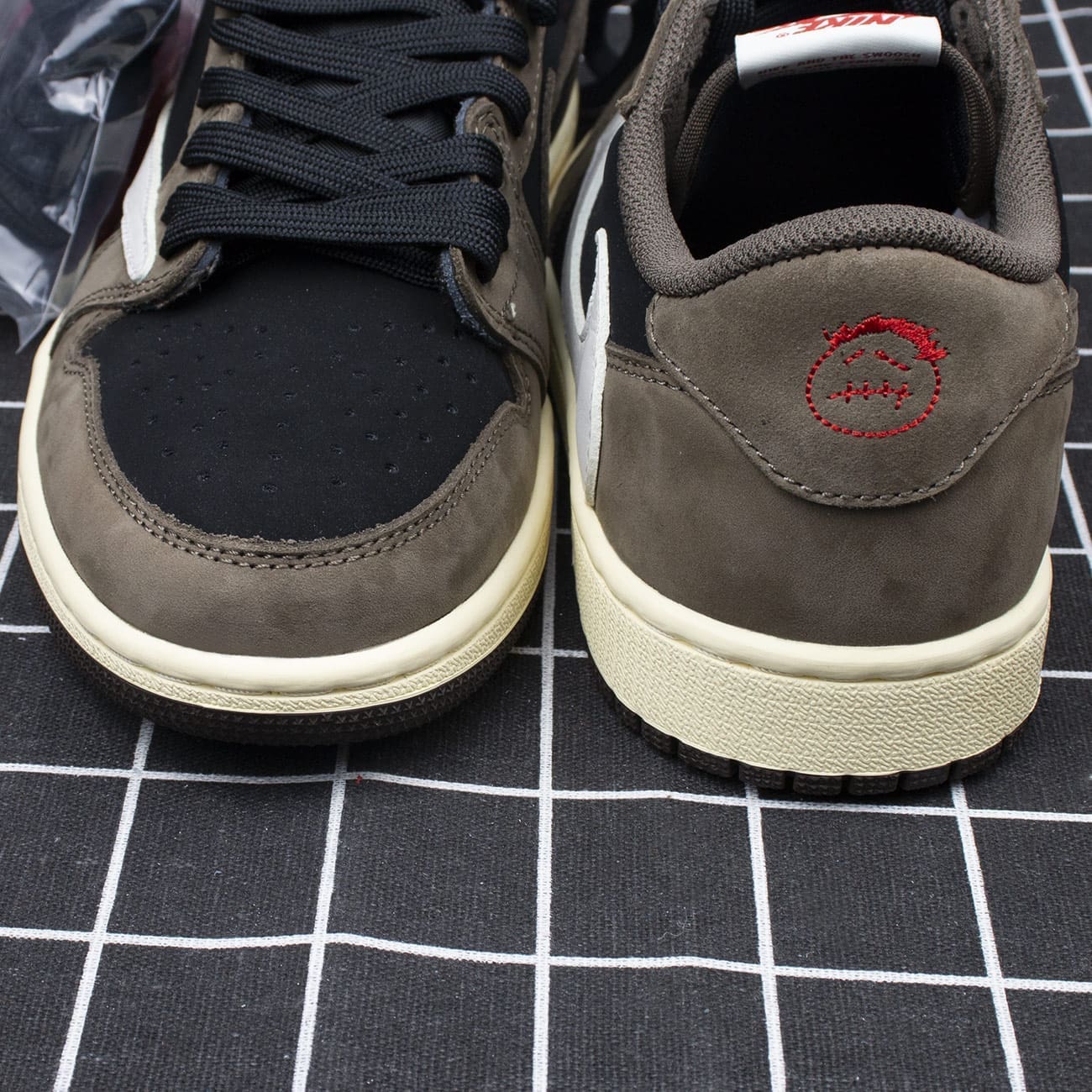 Jordan 1 Retro Low OG SP Travis Scott Replica
