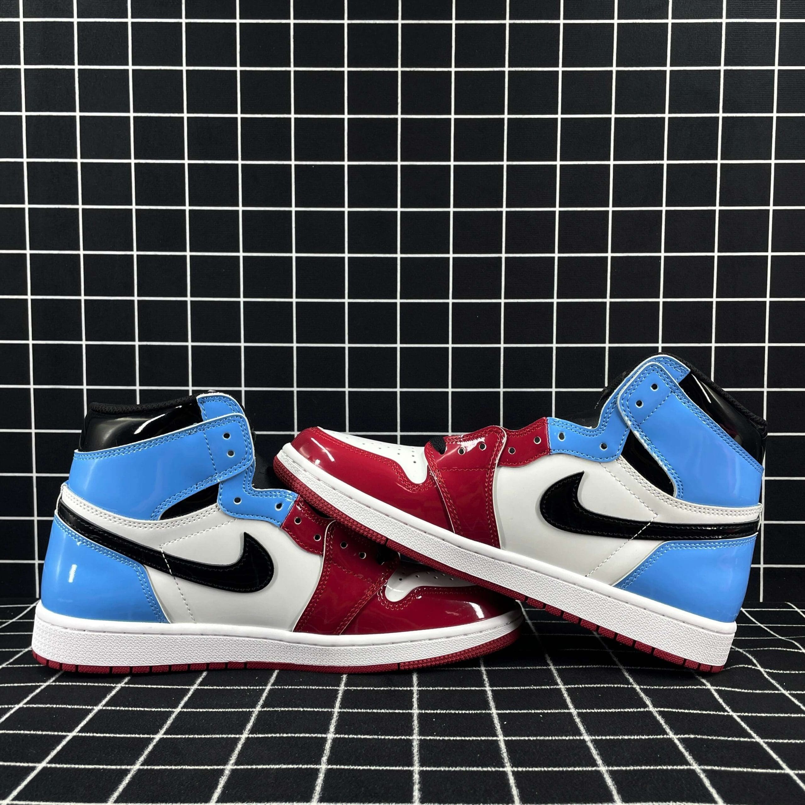 Jordan 1 Retro High Fearless UNC Chicago Replica