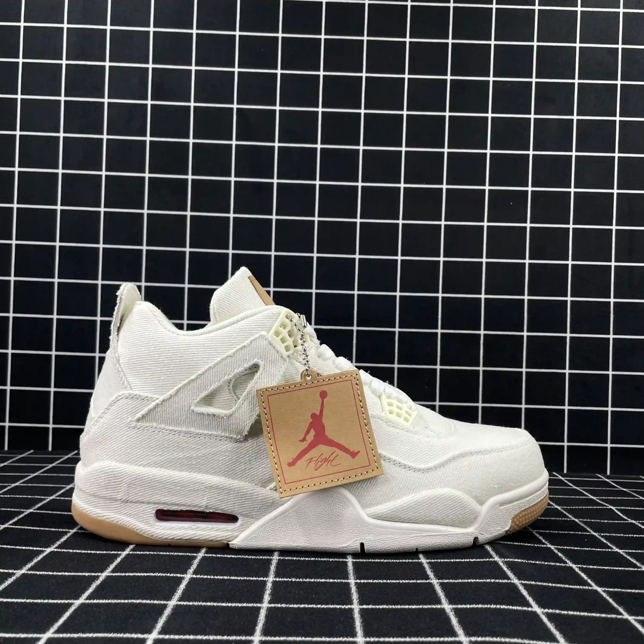 Jordan 4 Retro Levi’s White Replica
