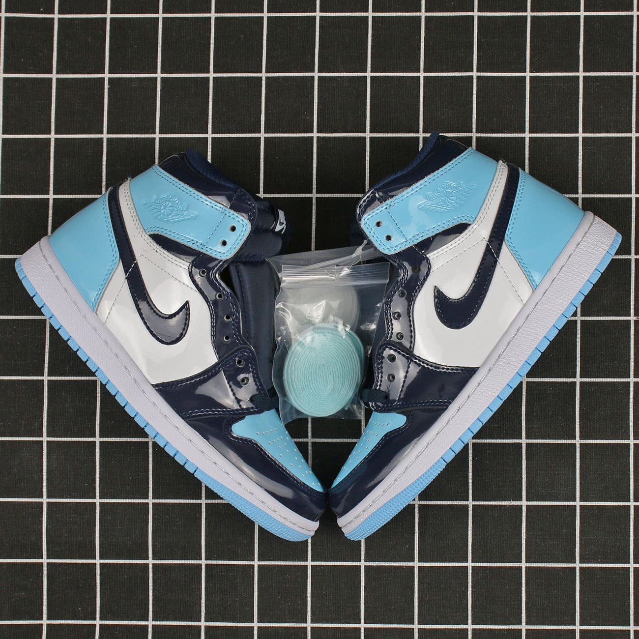 Jordan 1 Retro High UNC Patent (W) Replica