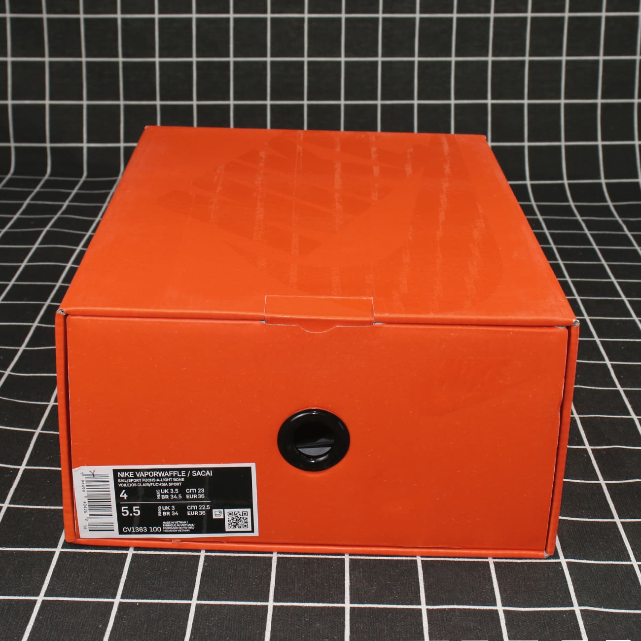 Nike VaporWaffle Sacai Sport Fuchsia Game Royal Replica