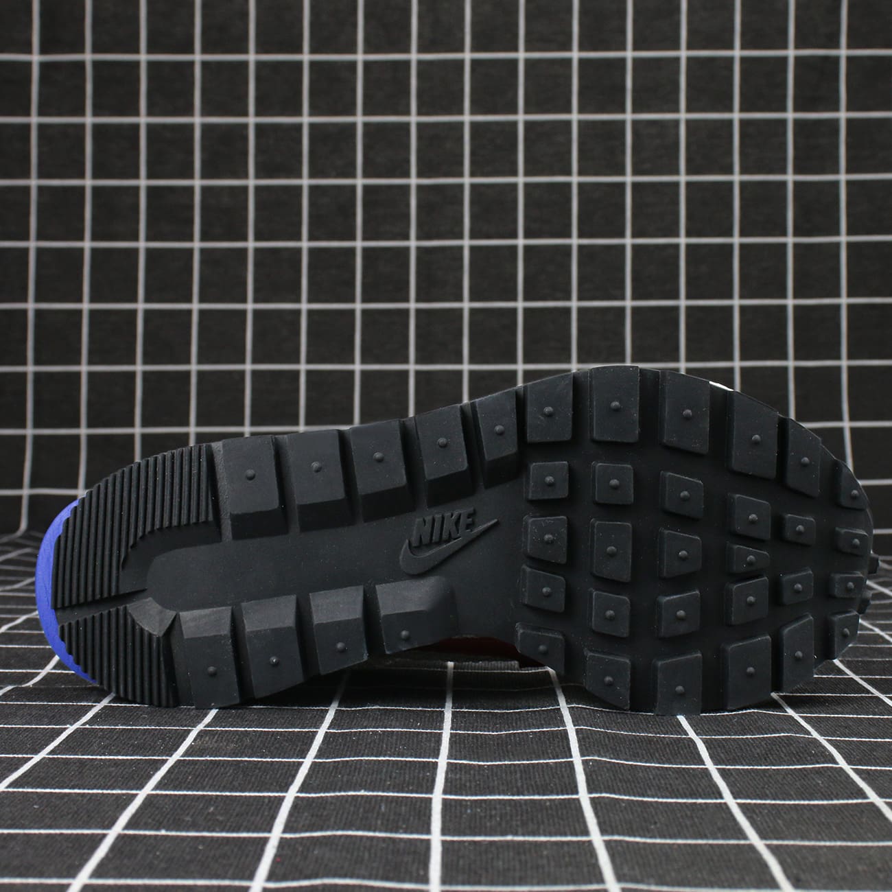 Nike VaporWaffle Sacai Sport Fuchsia Game Royal Replica