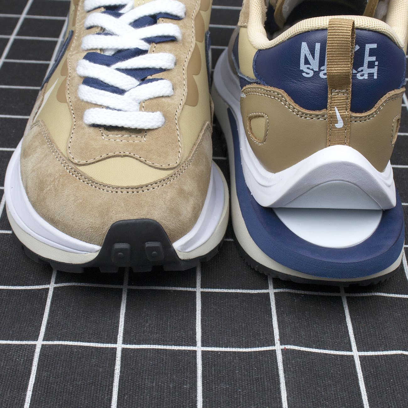 Sacai x Nike VaporWaffle “Sesame Blue Void” Replica