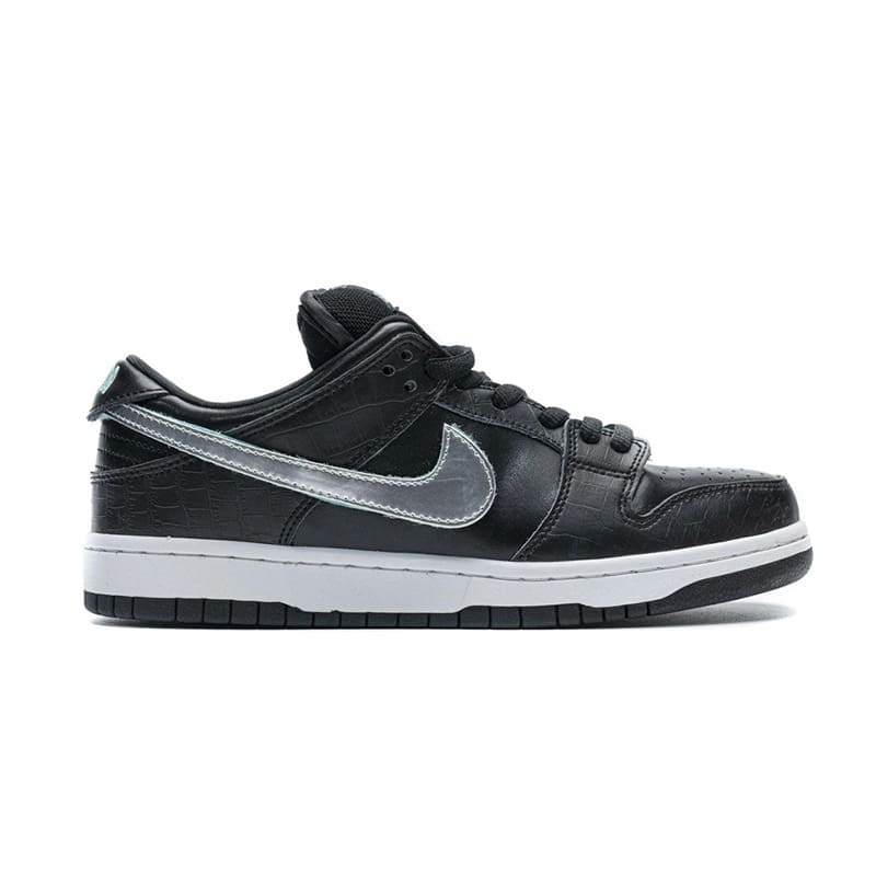nike sb dunk low Di*m*nd s*pply co black Di*m*nd replica