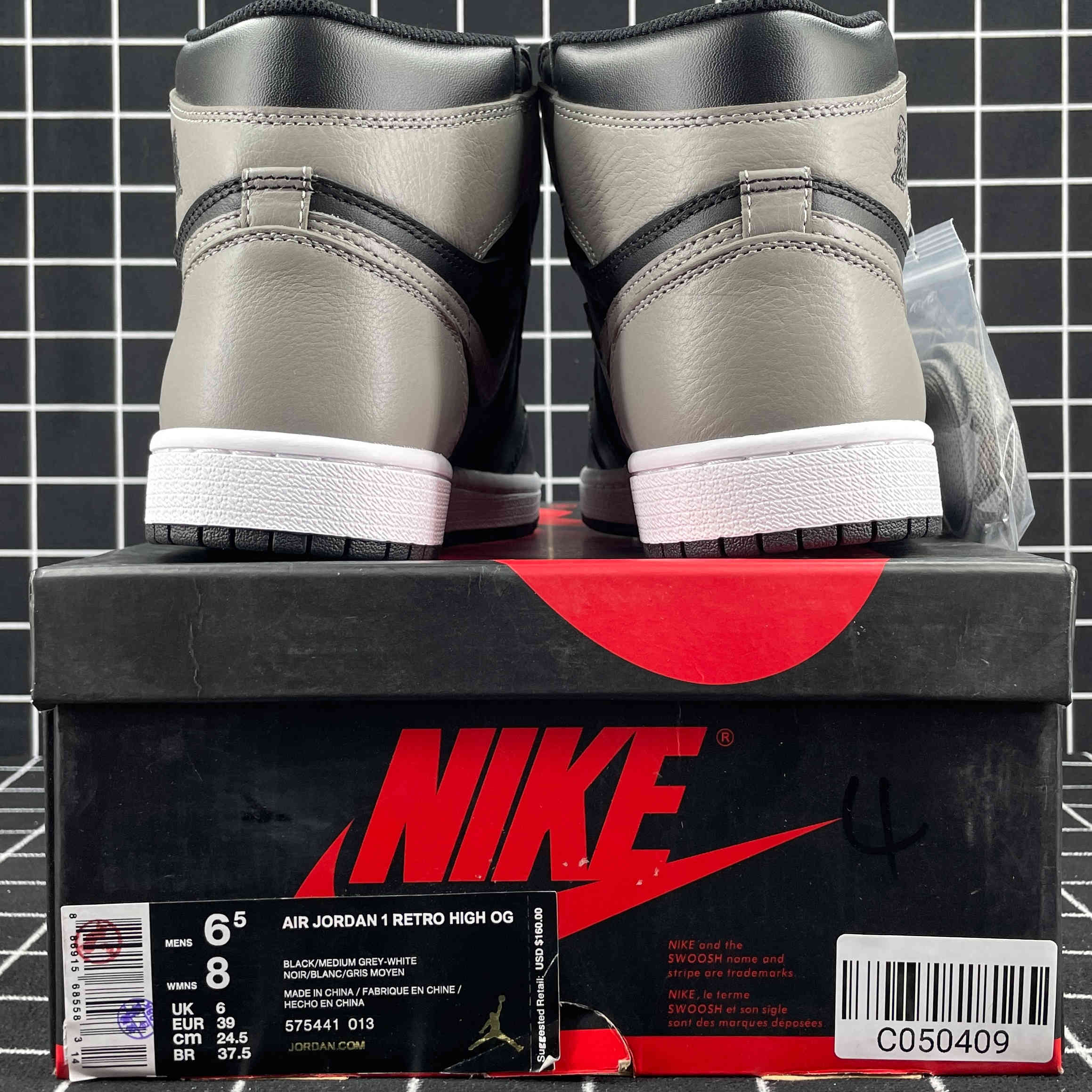 Air Jordan 1 Retro High OG Shadow 2018