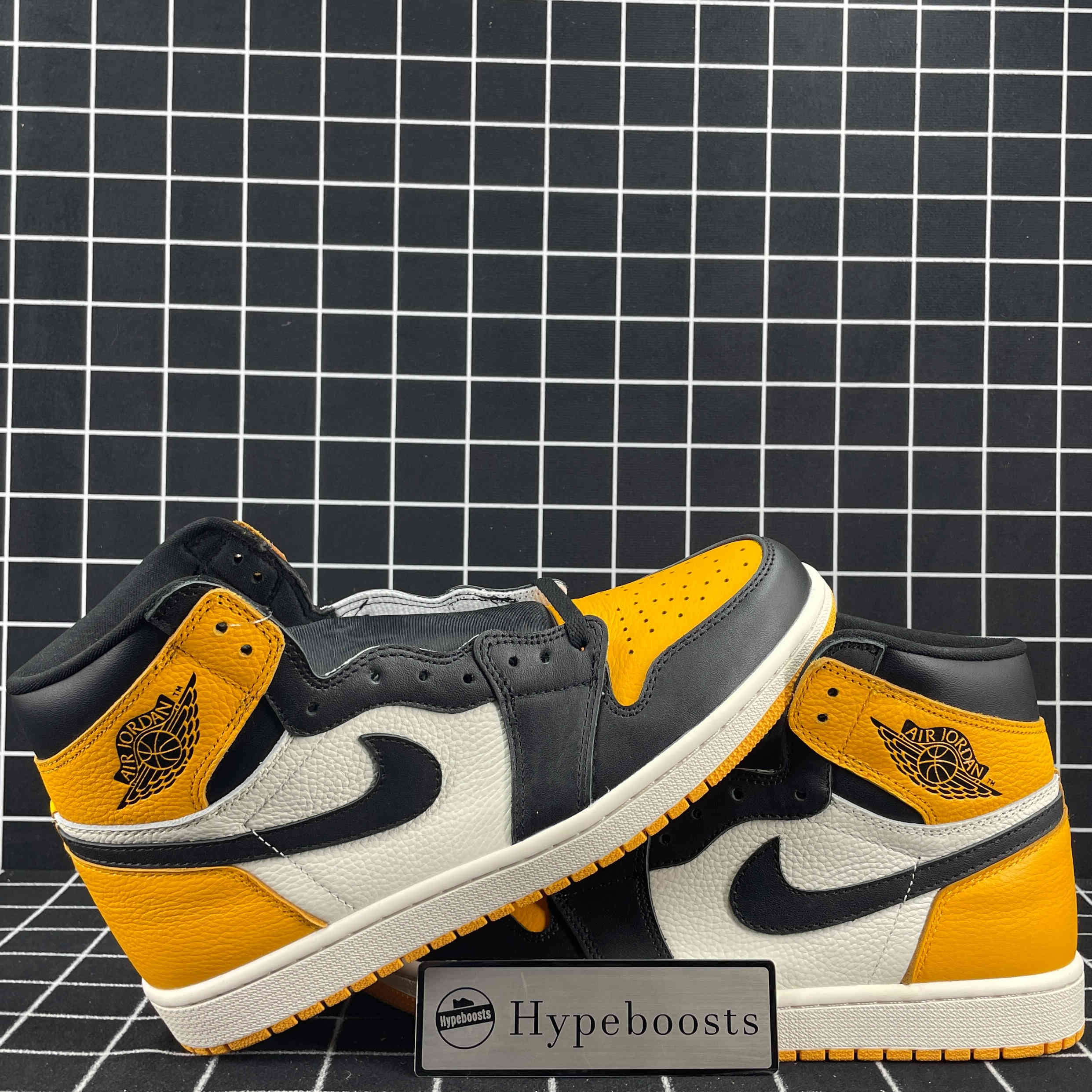 Jordan 1 Retro High OG Taxi Replica