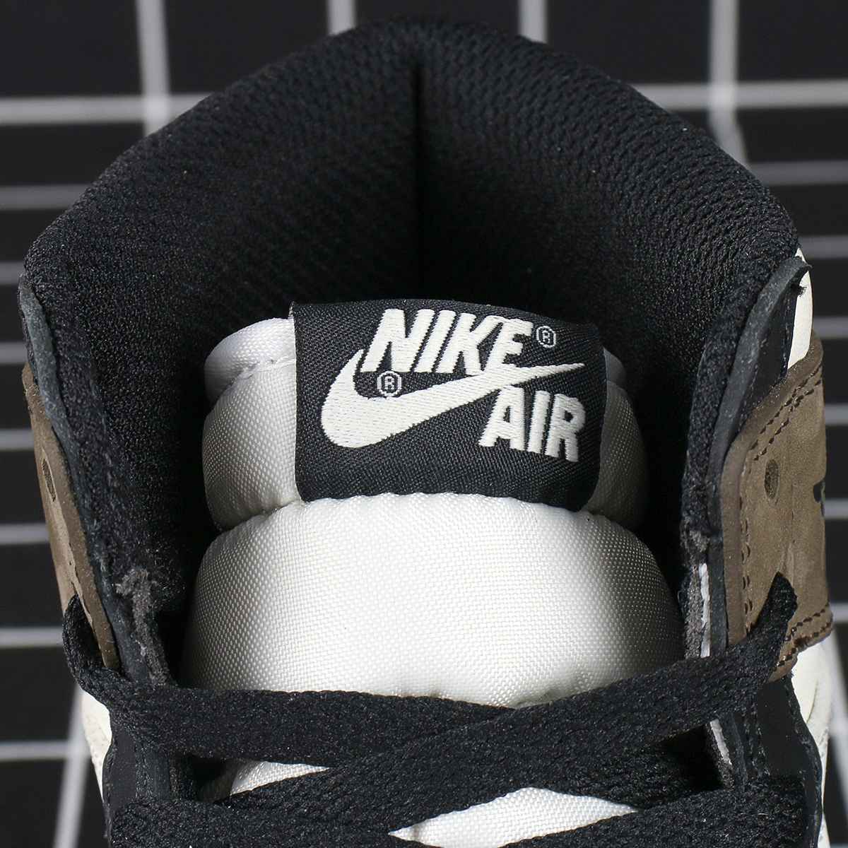 Air Jordan 1 Retro High OG Dark Mocha Replica