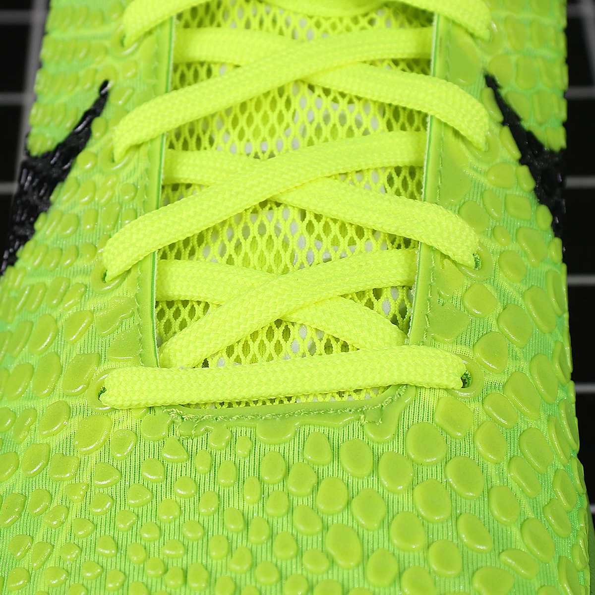 Nike Kobe 6 Grinch (2010) Replica