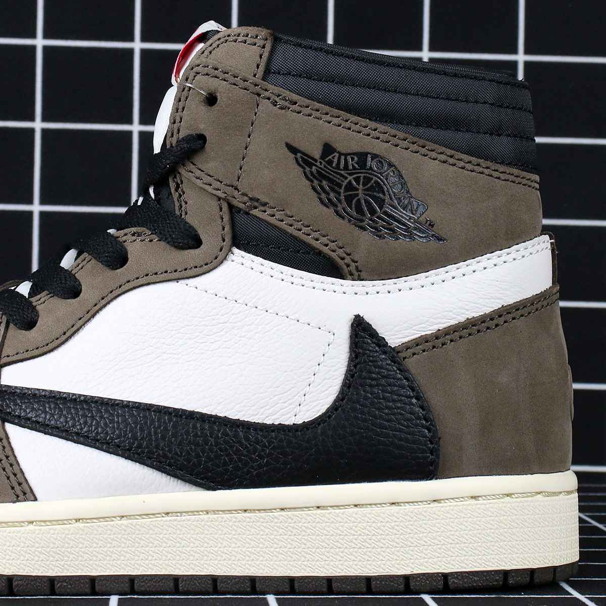 Jordan 1 Retro High Travis Scott Replica