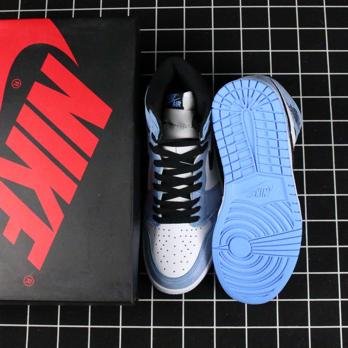 Air Jordan 1 Retro High OG University Blue Replica