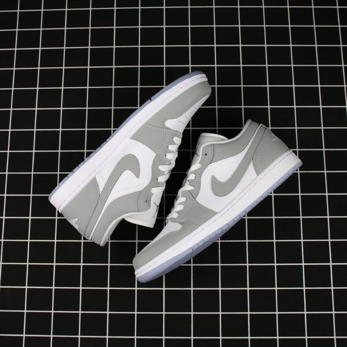 Jordan 1 Low Wolf Grey Replica