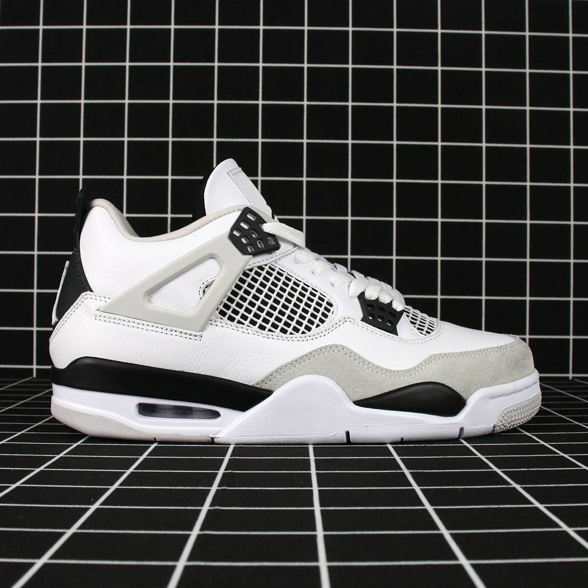Jordan 4 Retro Military Black Replica