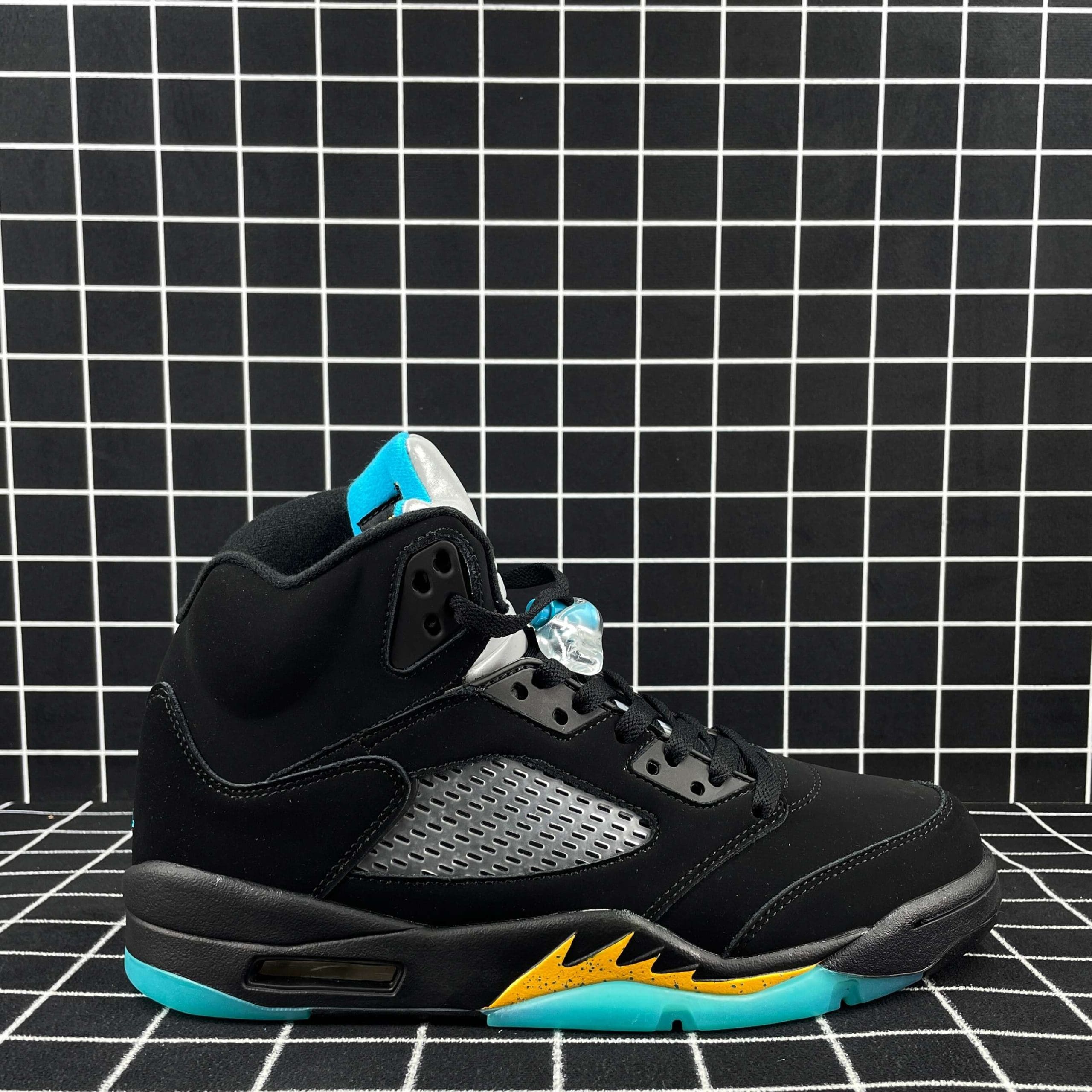 Jordan 5 Retro SE Craft Light Orewood Brown Replica