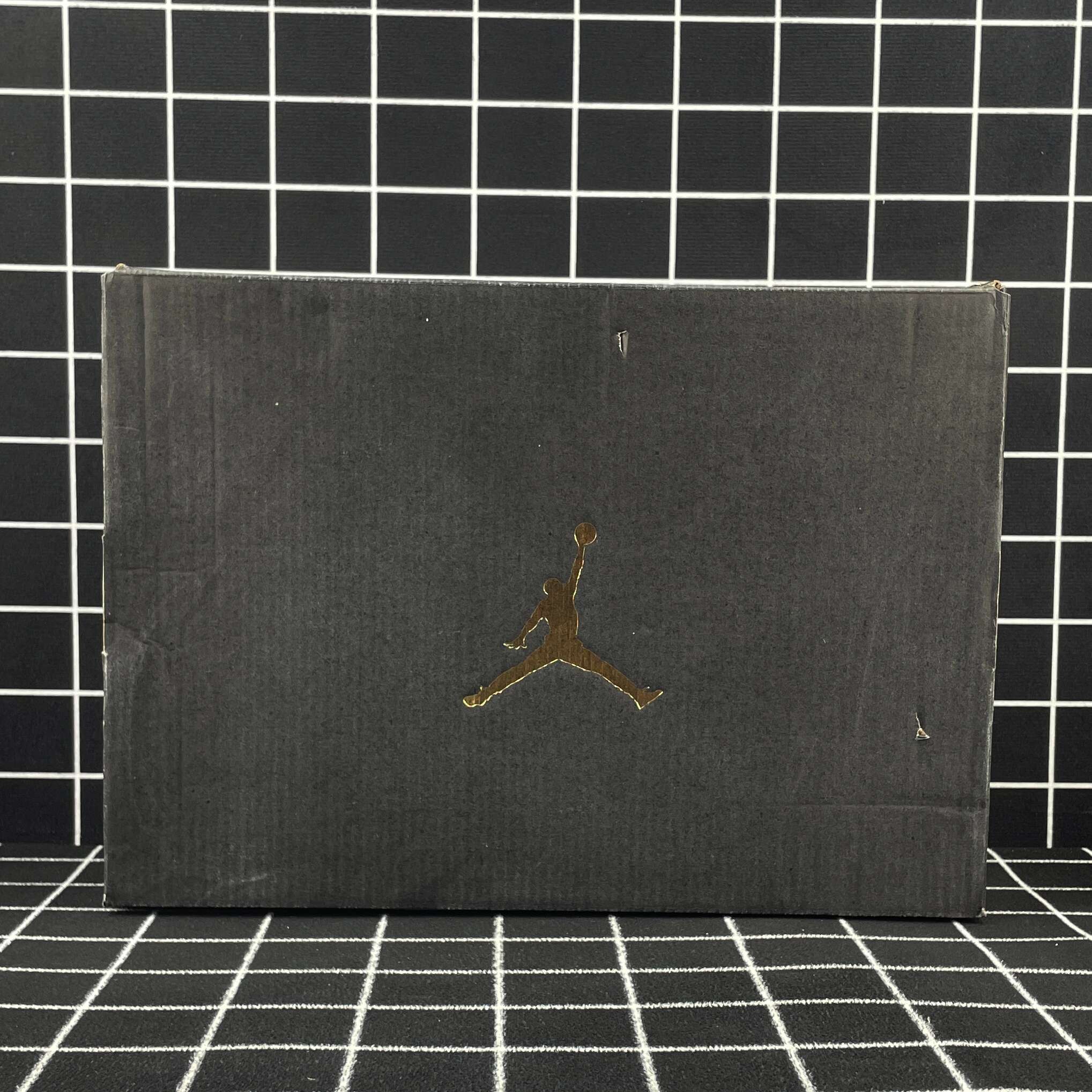 Jordan 1 Low Royal Toe Replica