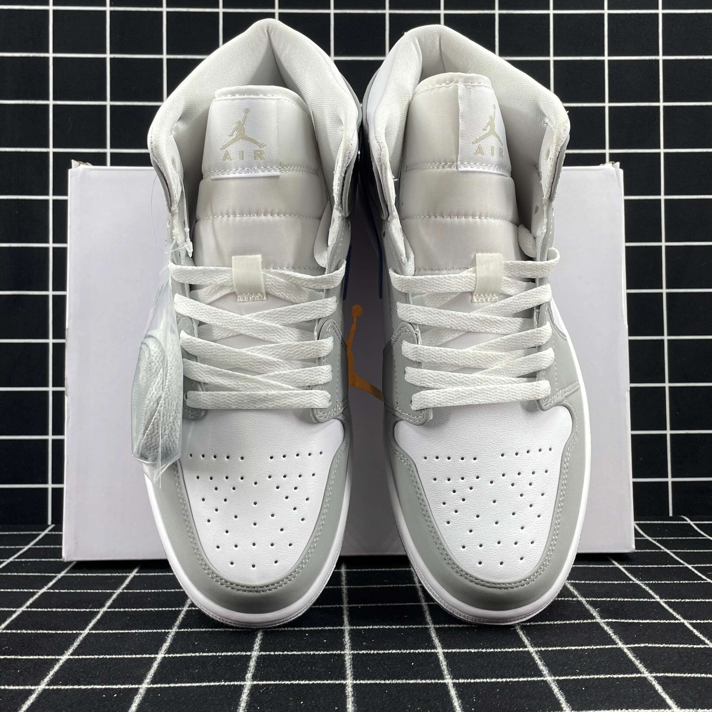 Air Jordan 1 Mid Wolf Grey Aluminum Replica