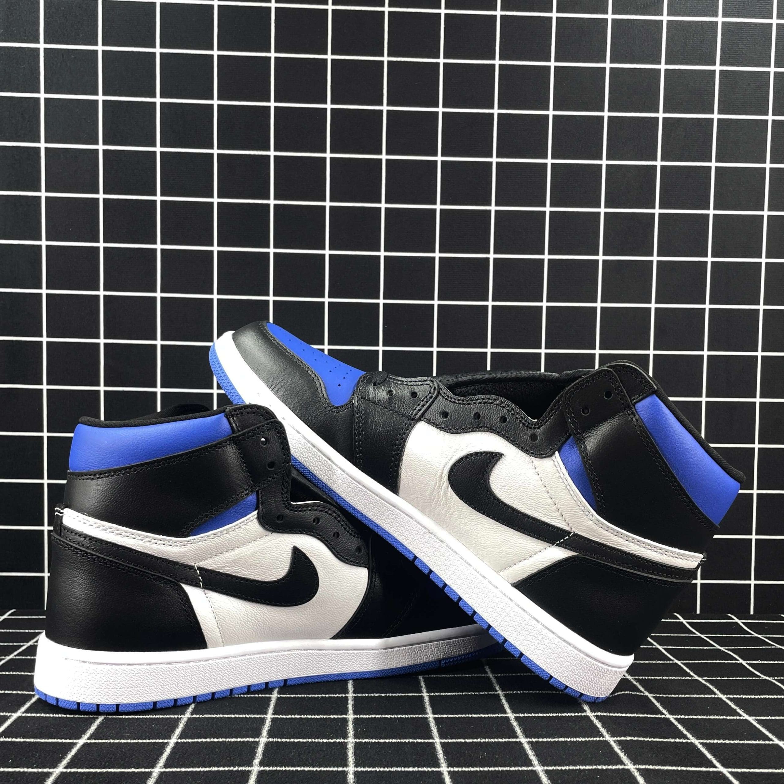 Air Jordan 1 Retro High OG Royal Toe Replica