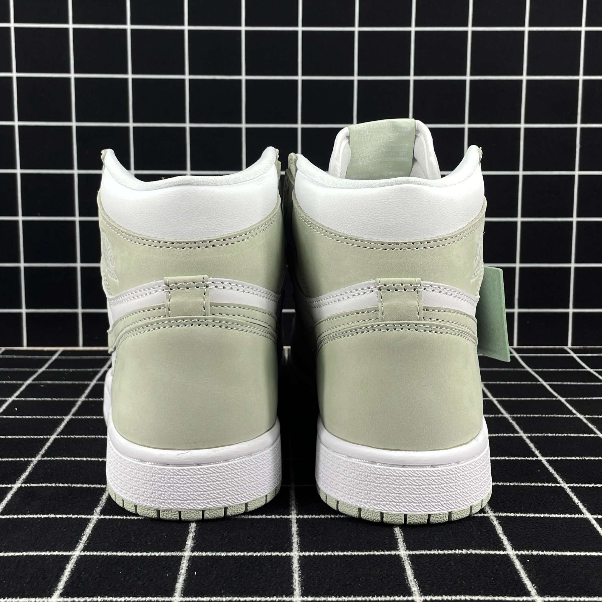 Air Jordan 1 Retro High OG Seafoam Replica