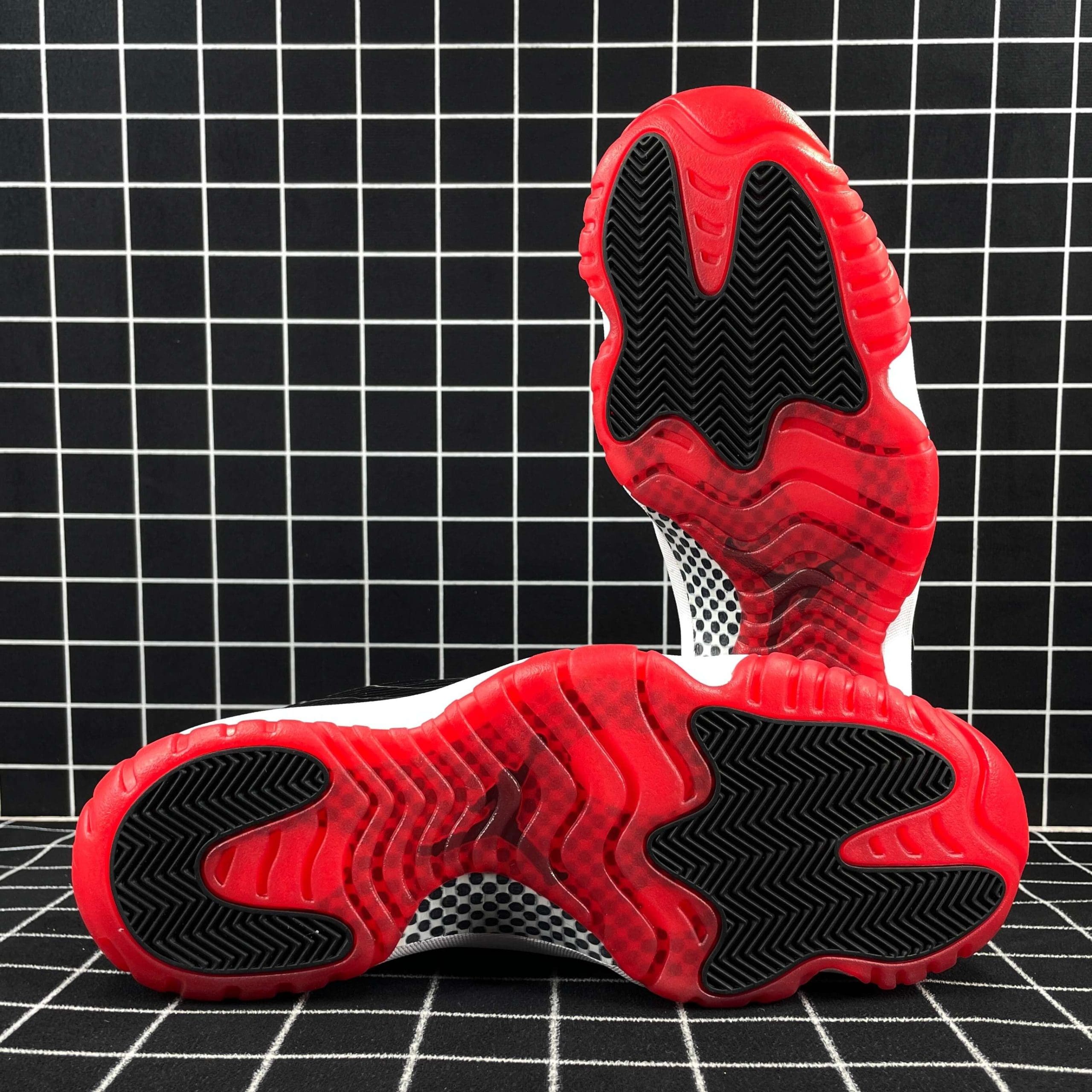 Air Jordan 11 Retro Playoffs Bred Replica