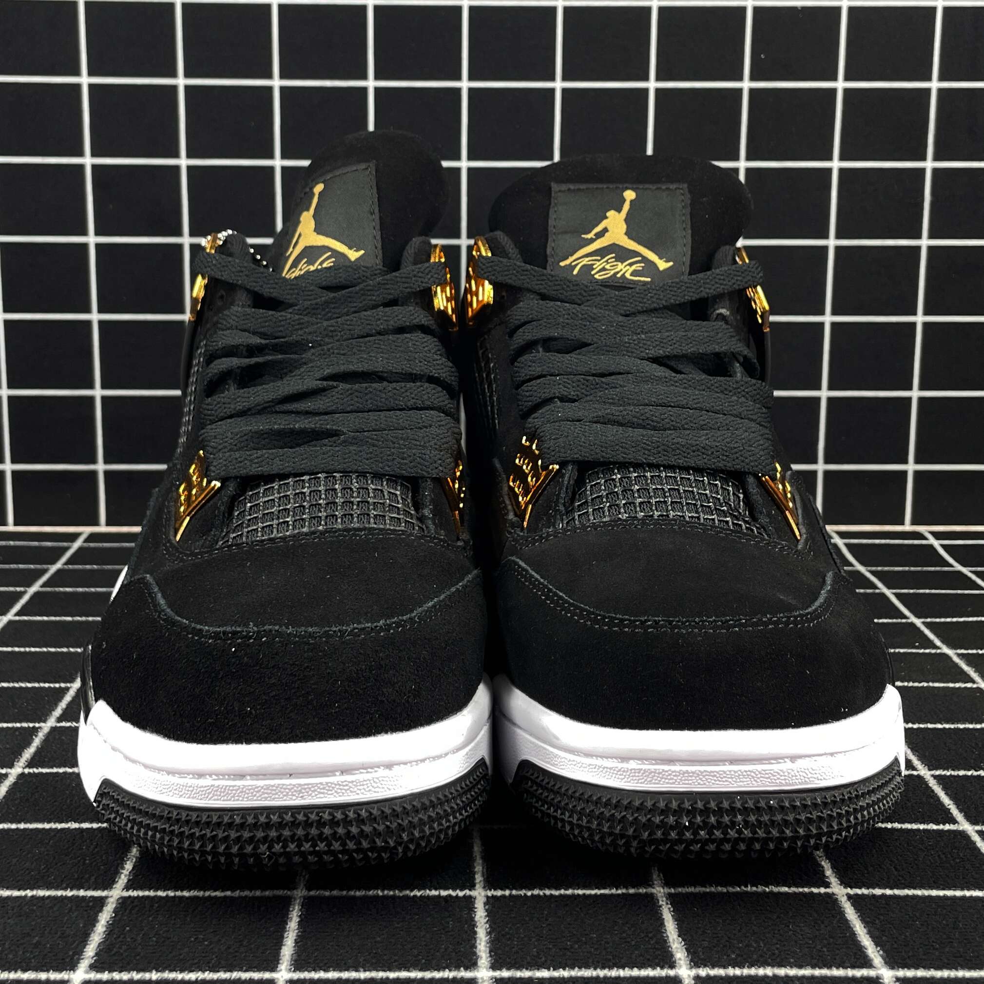 Air Jordan 4 Retro Royalty Replica