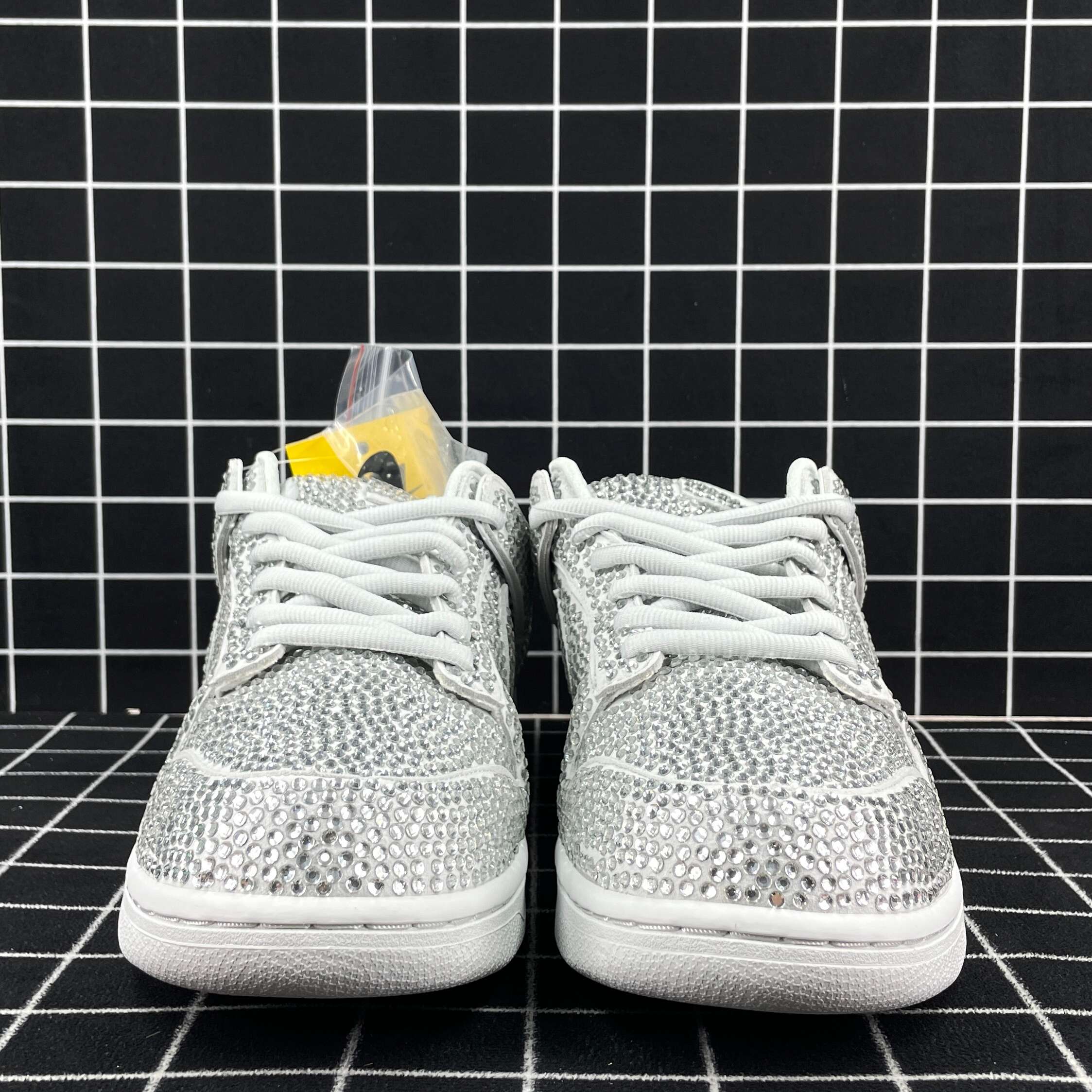 Cactus Plant Flea Market x Swarovski x Dunk Low Pure Platinum Replica