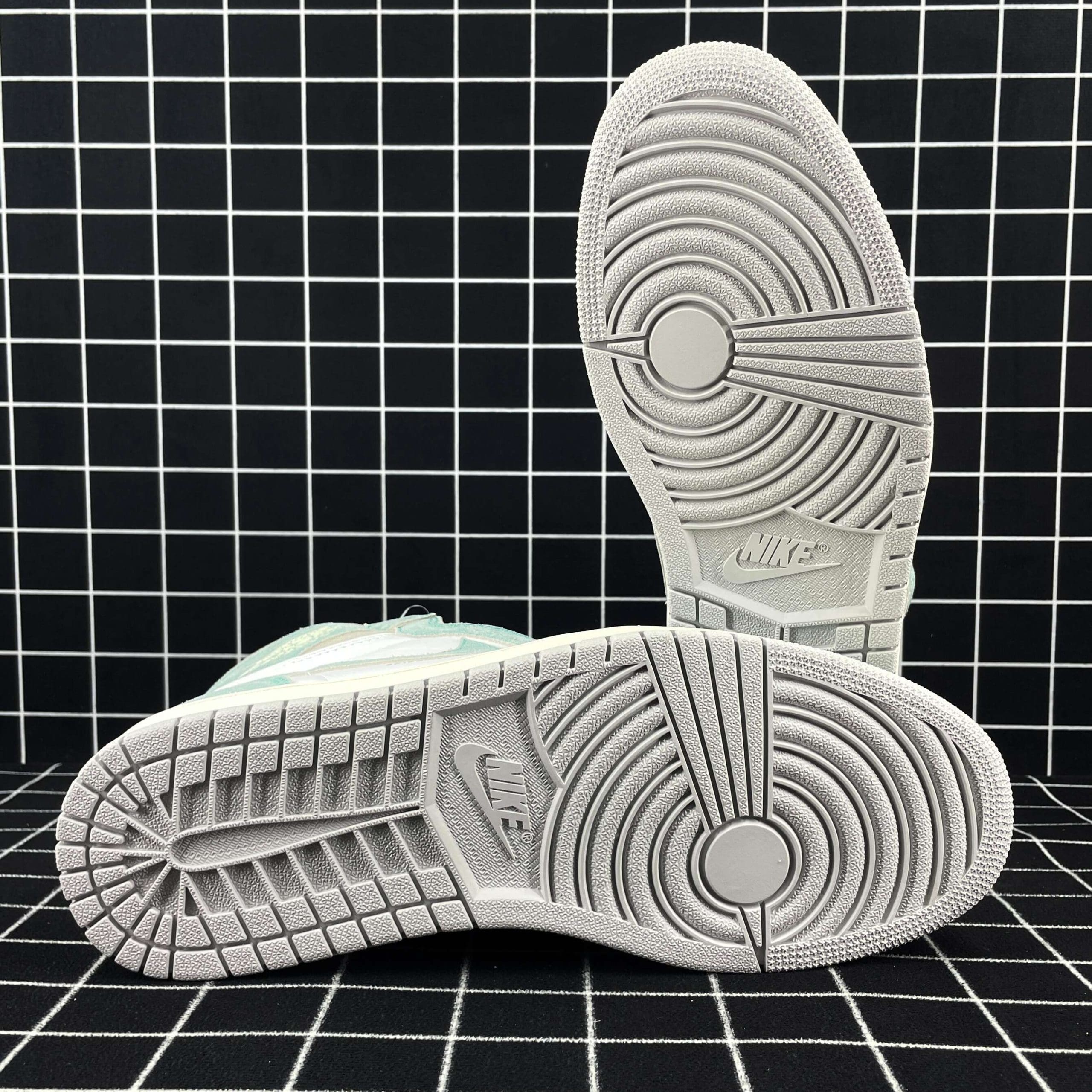 Jordan 1 Retro High Turbo Green Replica