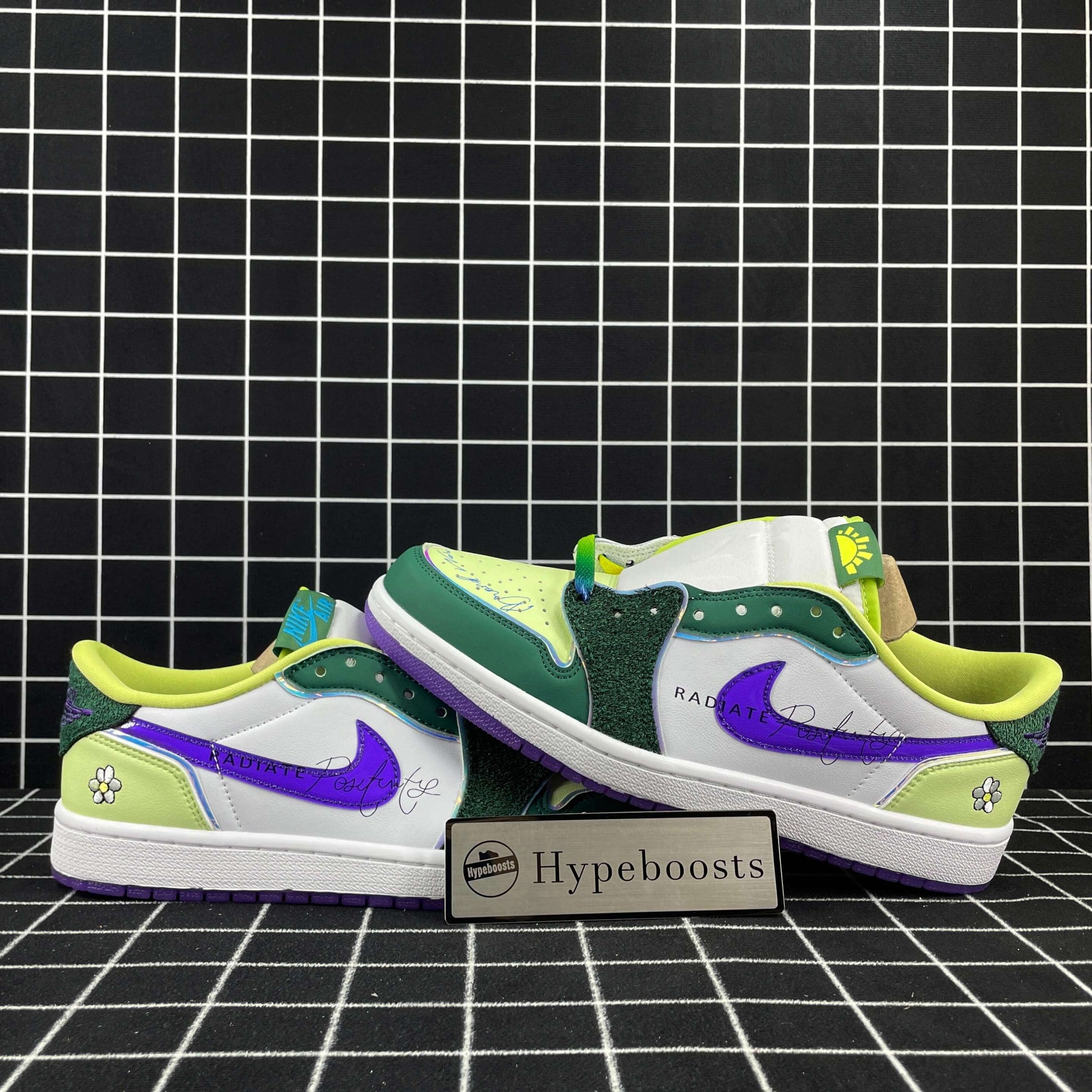 Jordan 1 Retro Low OG Doernbecher (2023)