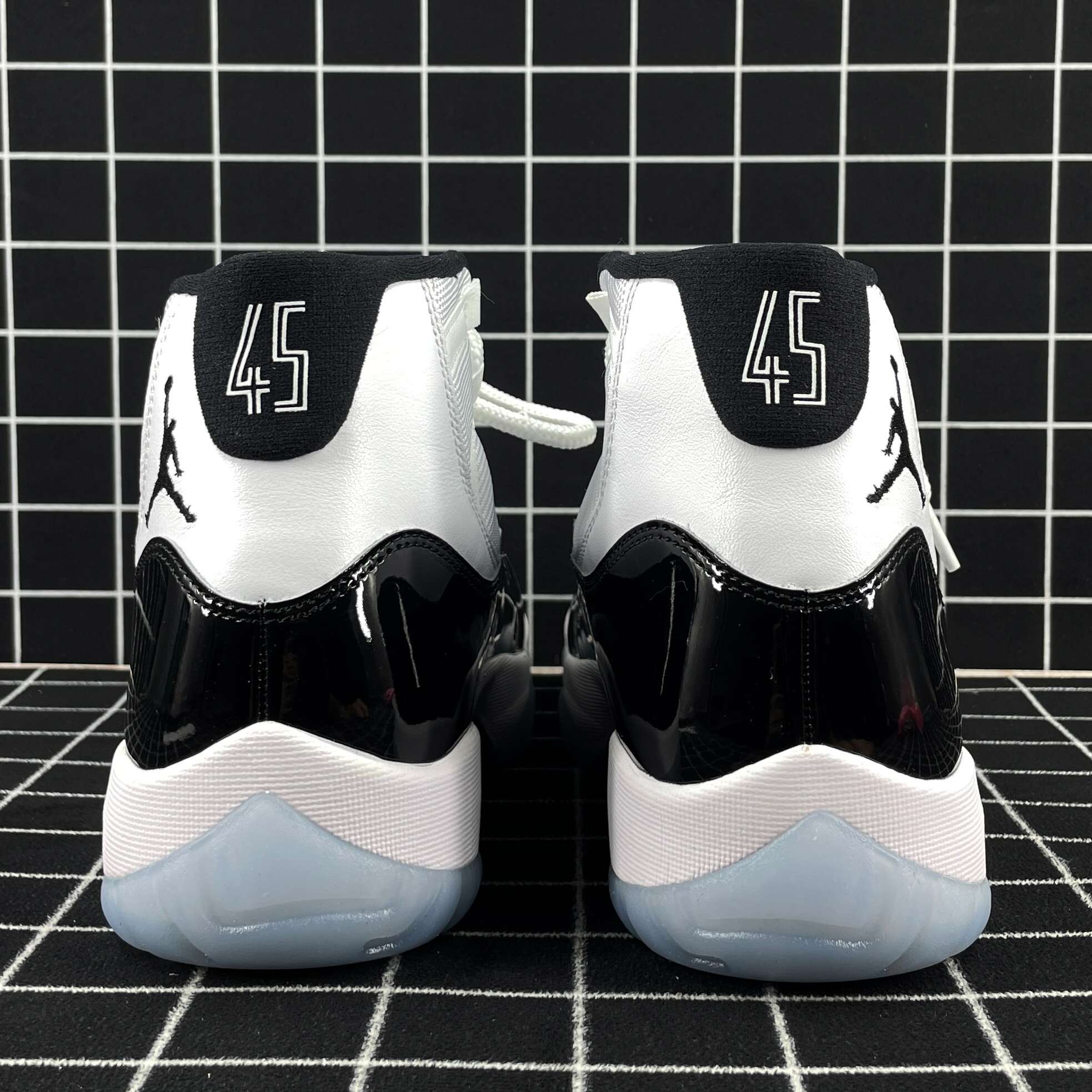 Jordan 11 Retro Concord Replica