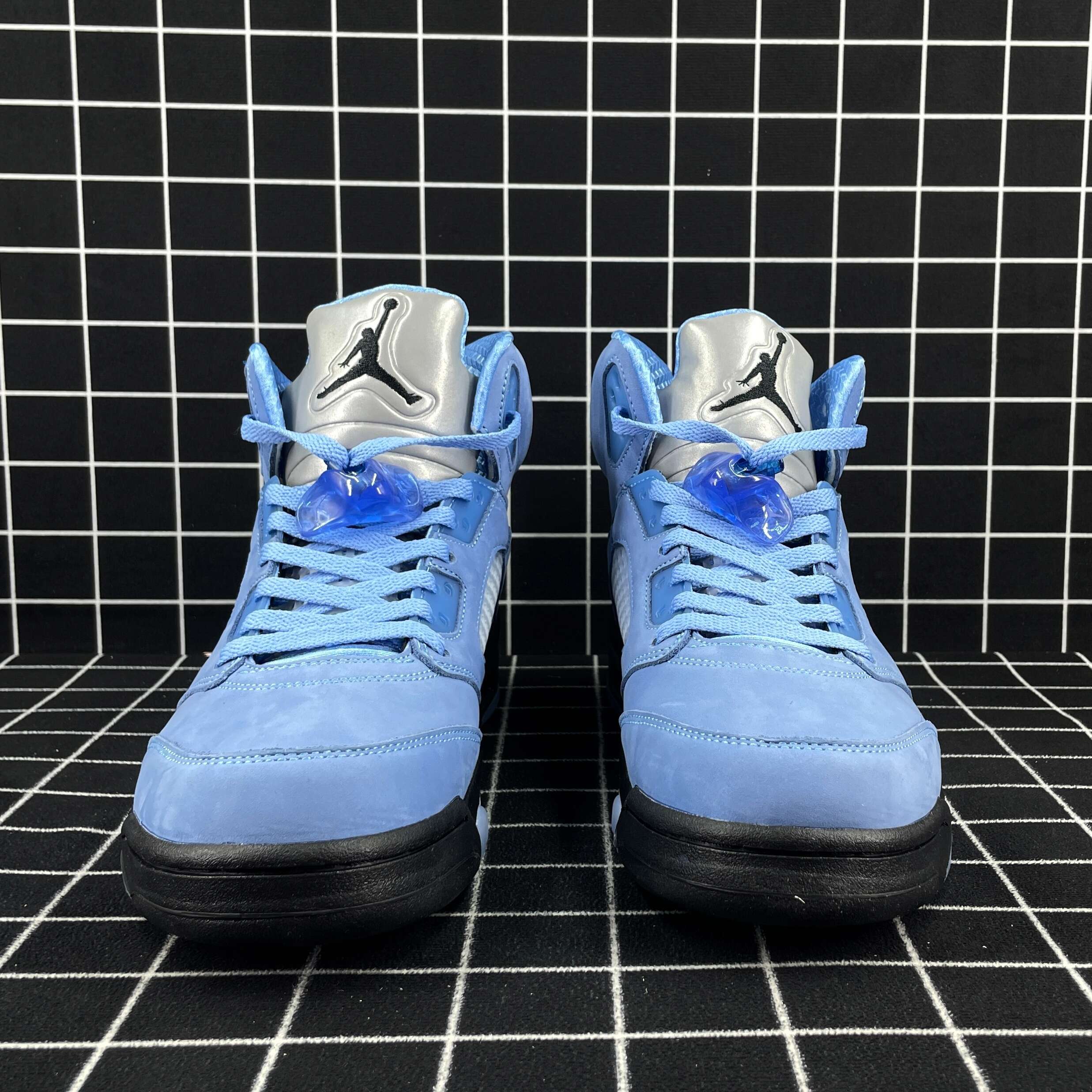 Jordan 5 Retro UNC University Blue Replica