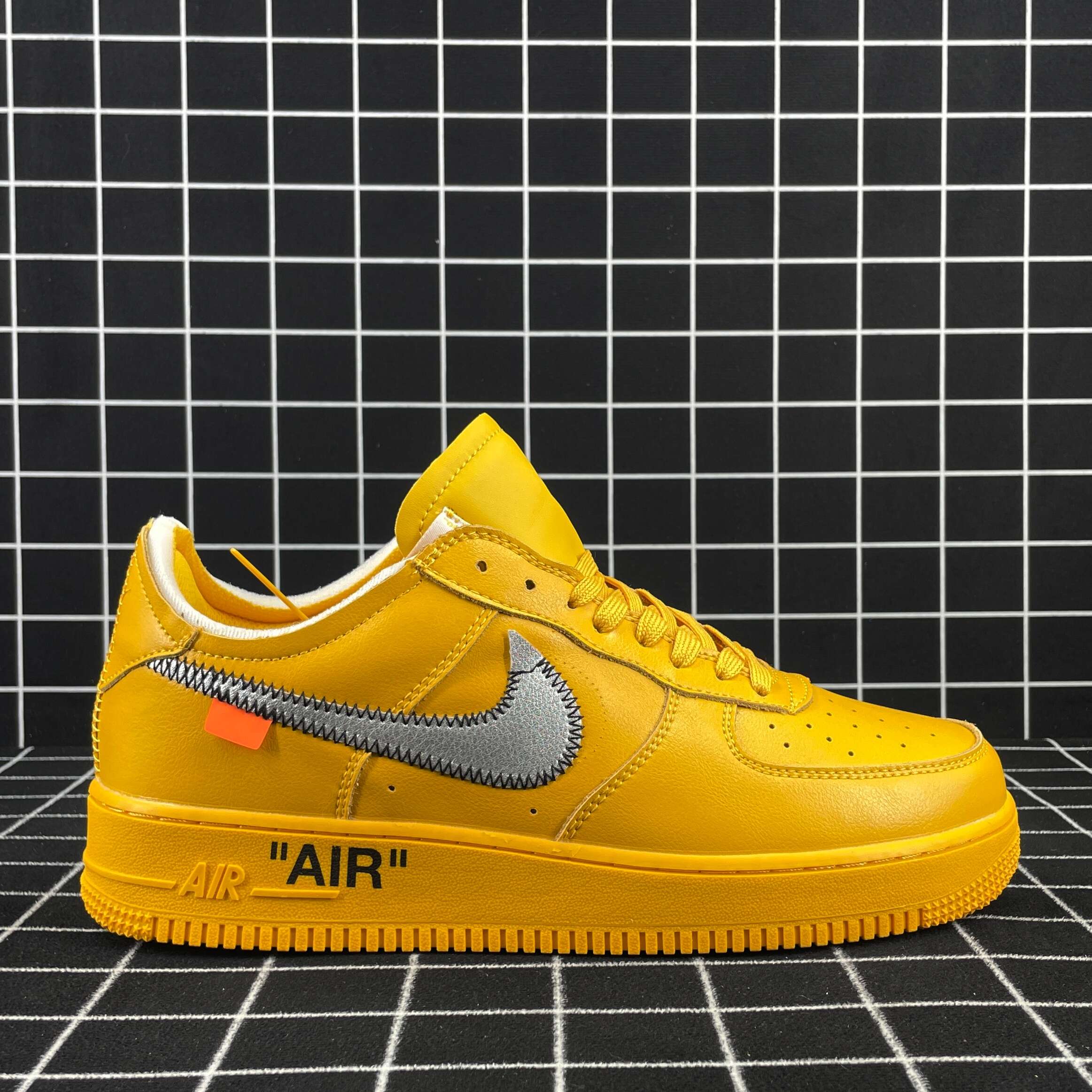 Nike Air Force 1 Low University Gold Replica