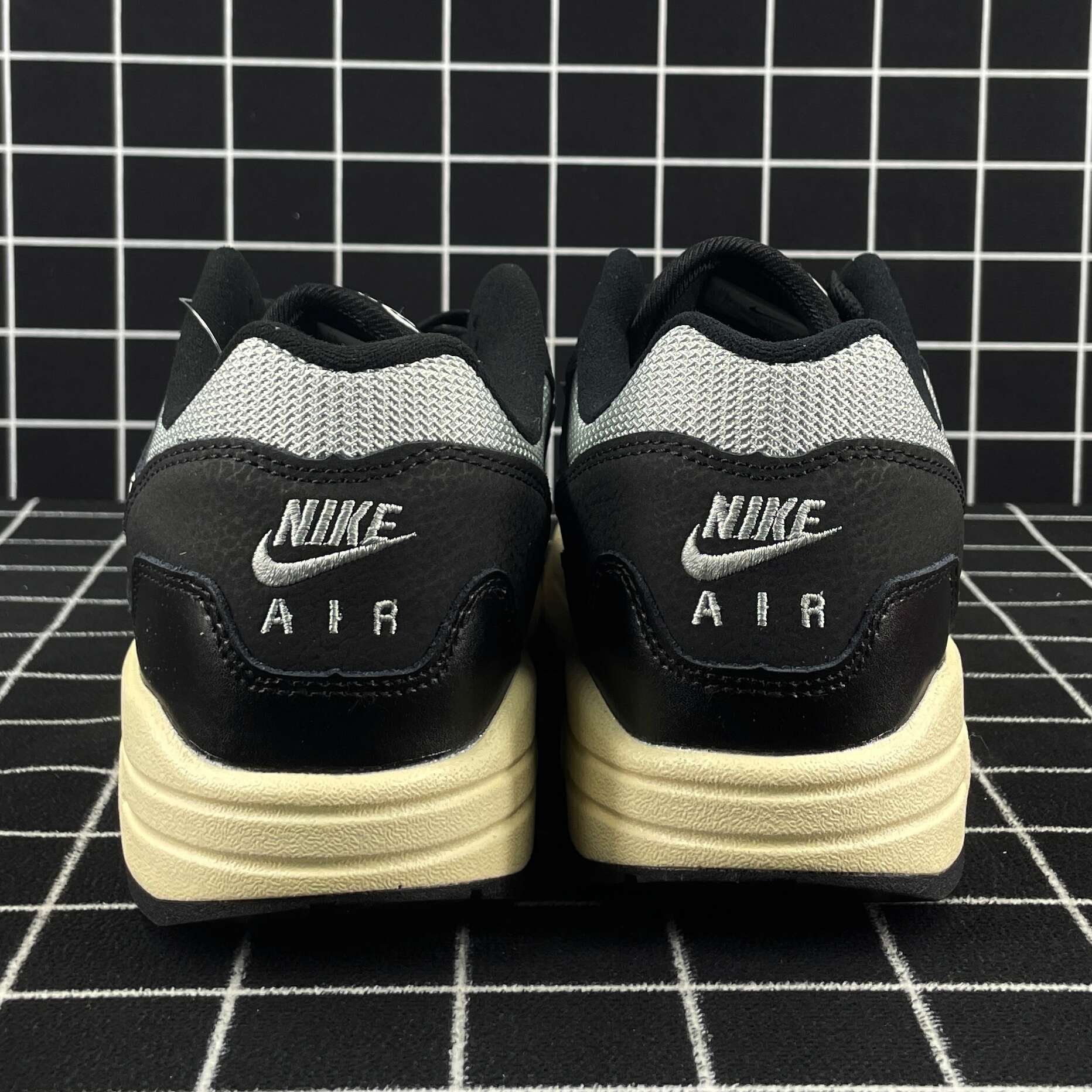 Nike Air Max 1 Patta Waves Black (without Bracelet) Replica