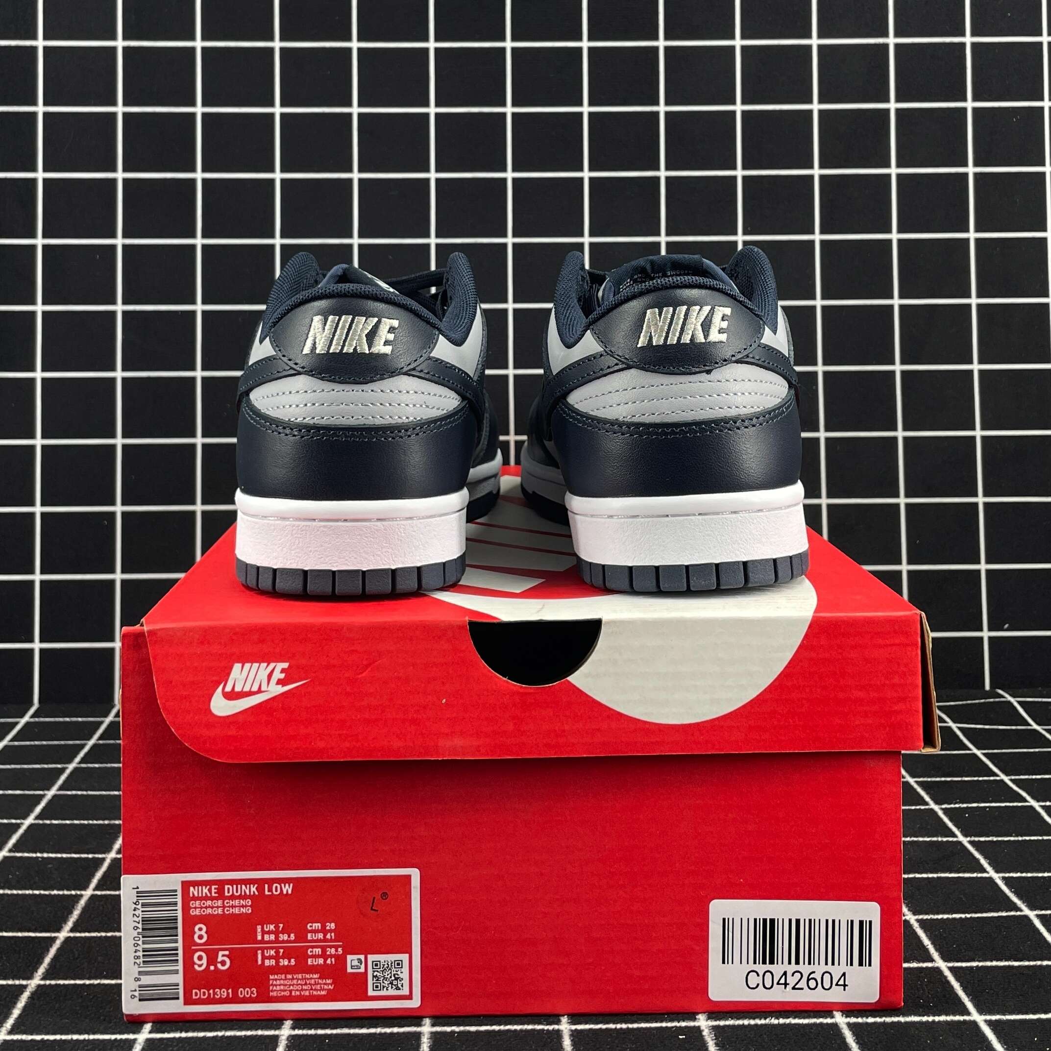 Nike Dunk Low Georgetown Replica