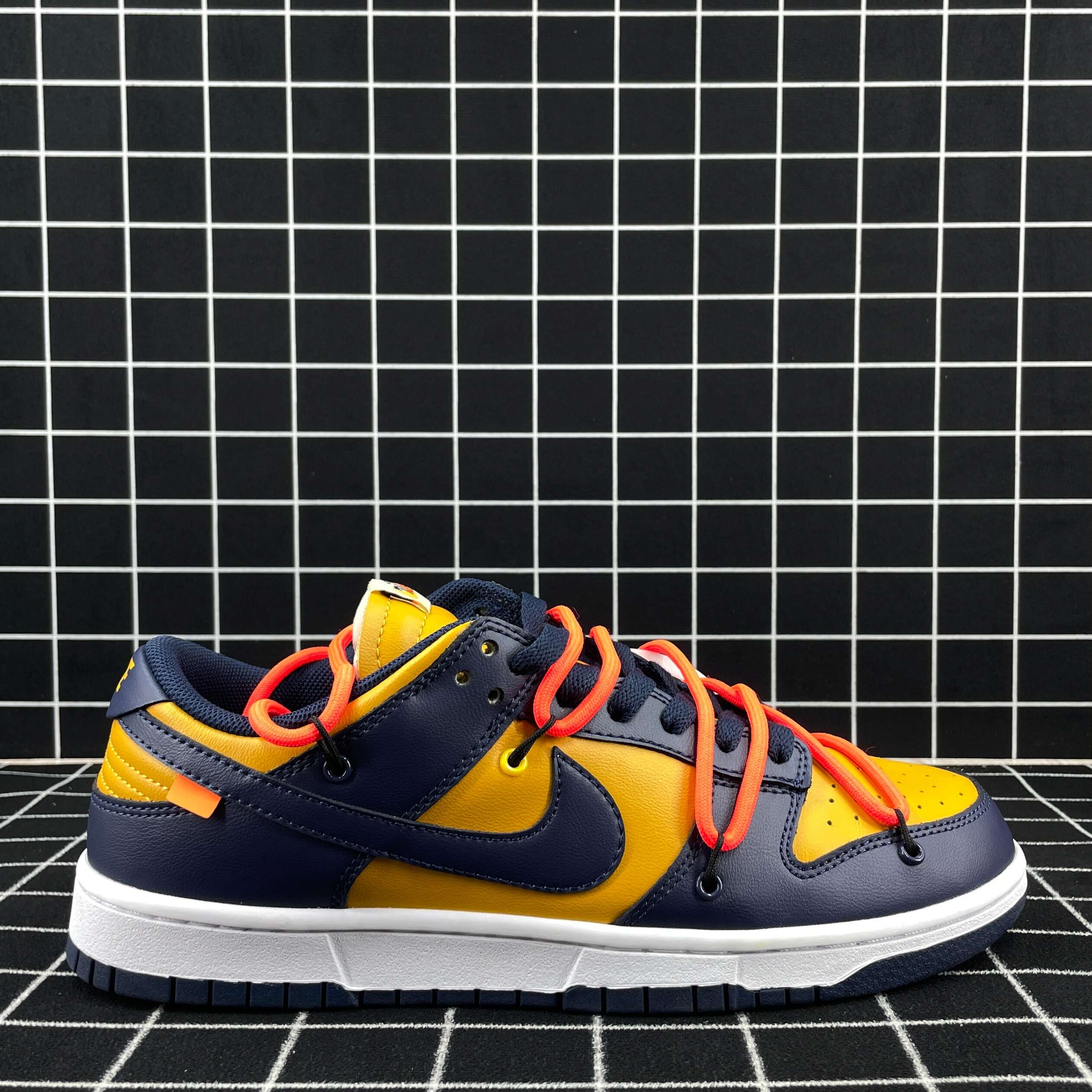 Nike Dunk Low University Gold Midnight Navy Replica