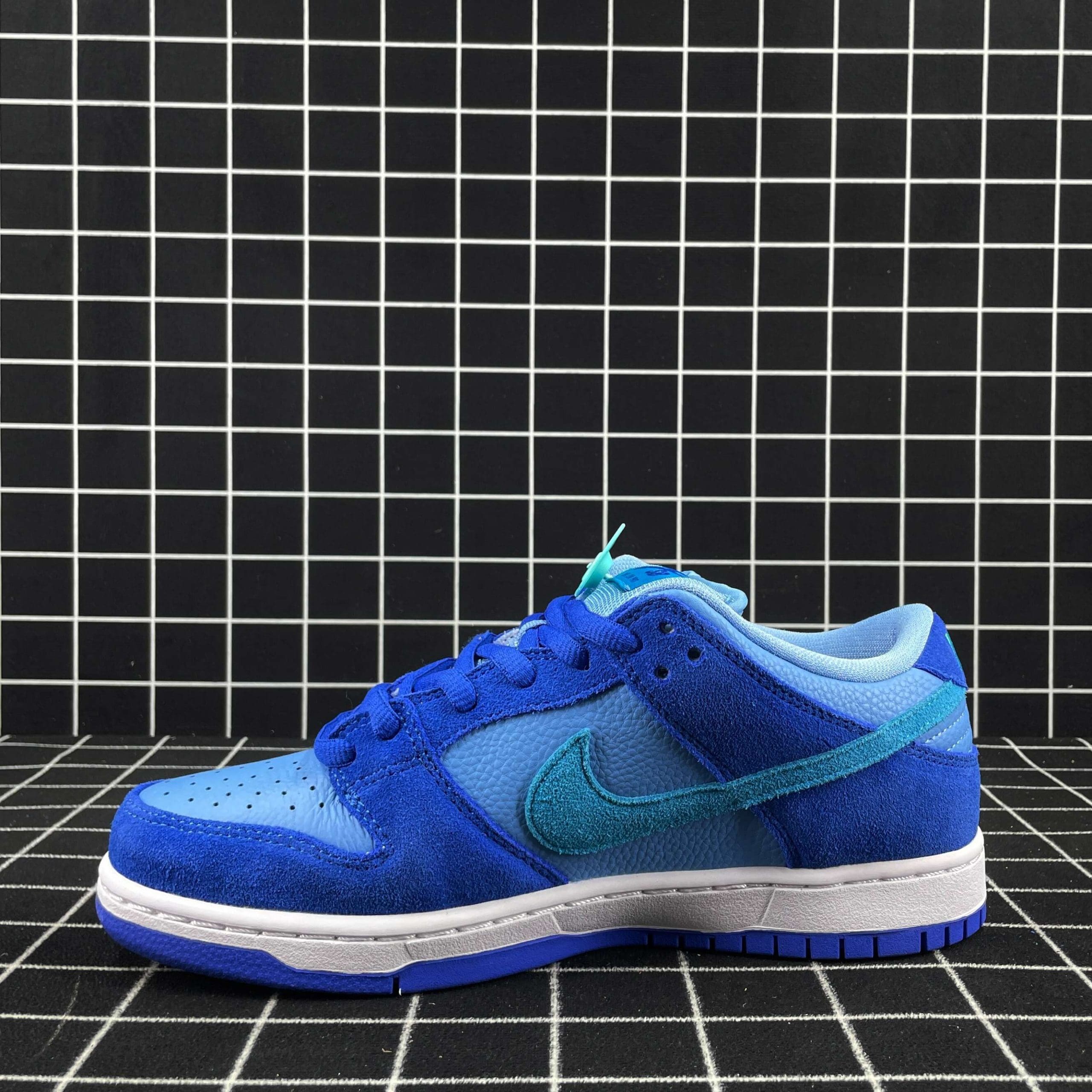 Nike SB Dunk Low Blue Raspberry Replica