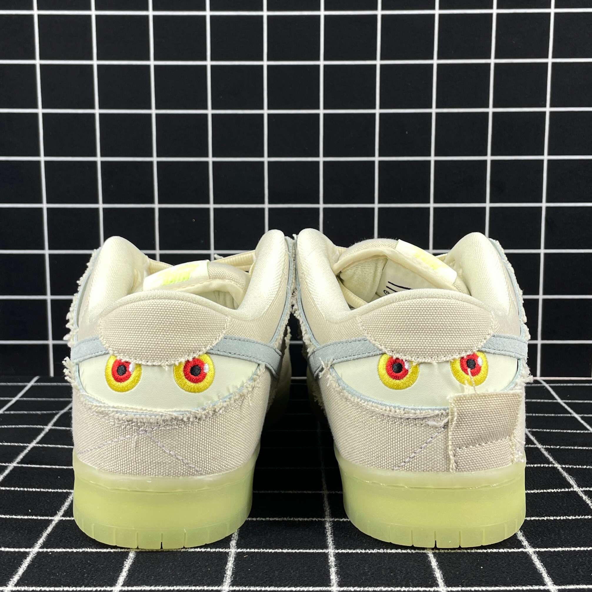 Nike SB Dunk Low Mummy Replica