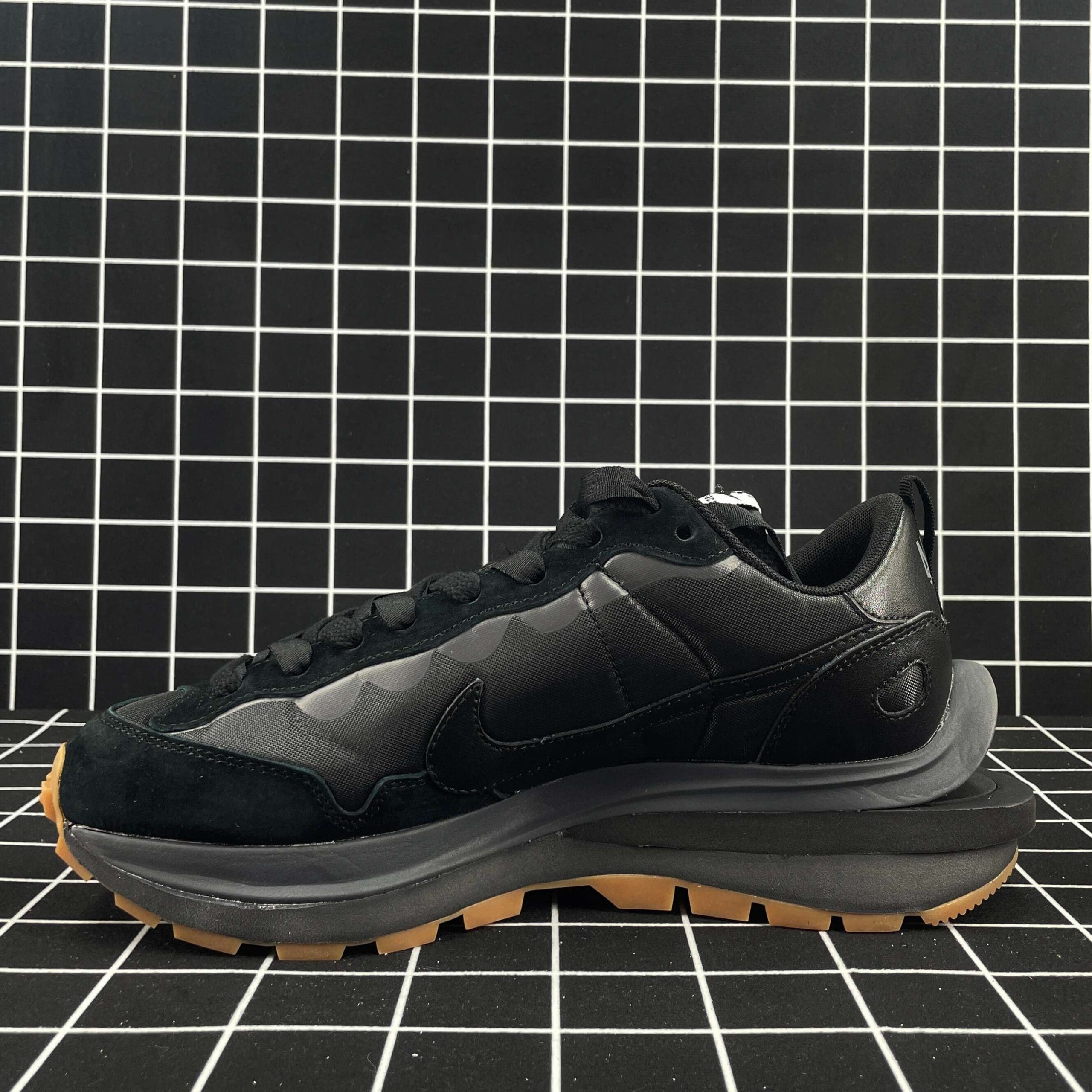 Nike VaporWaffle Sacai Black Gum Replica