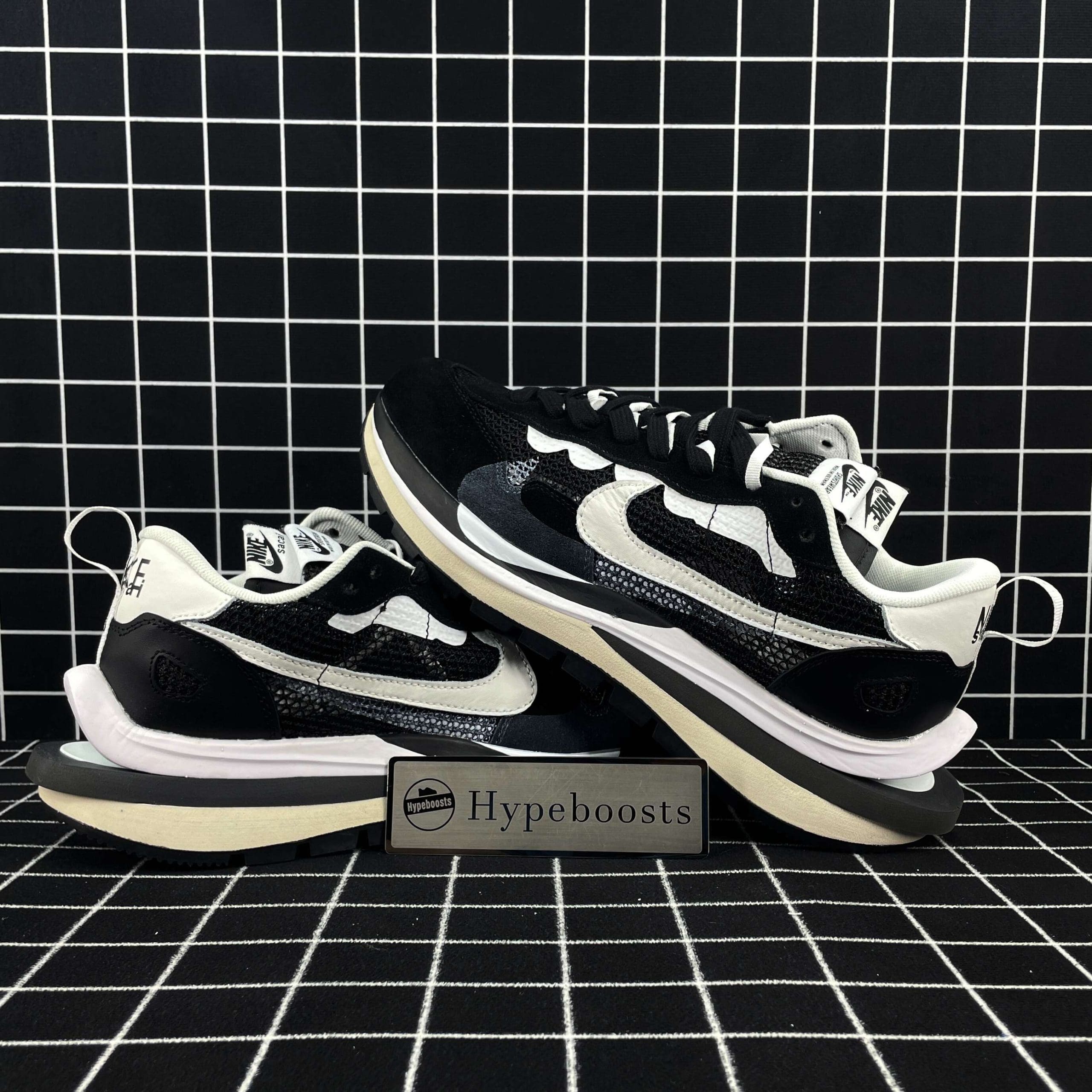 Nike VaporWaffle Sacai Black White Replica