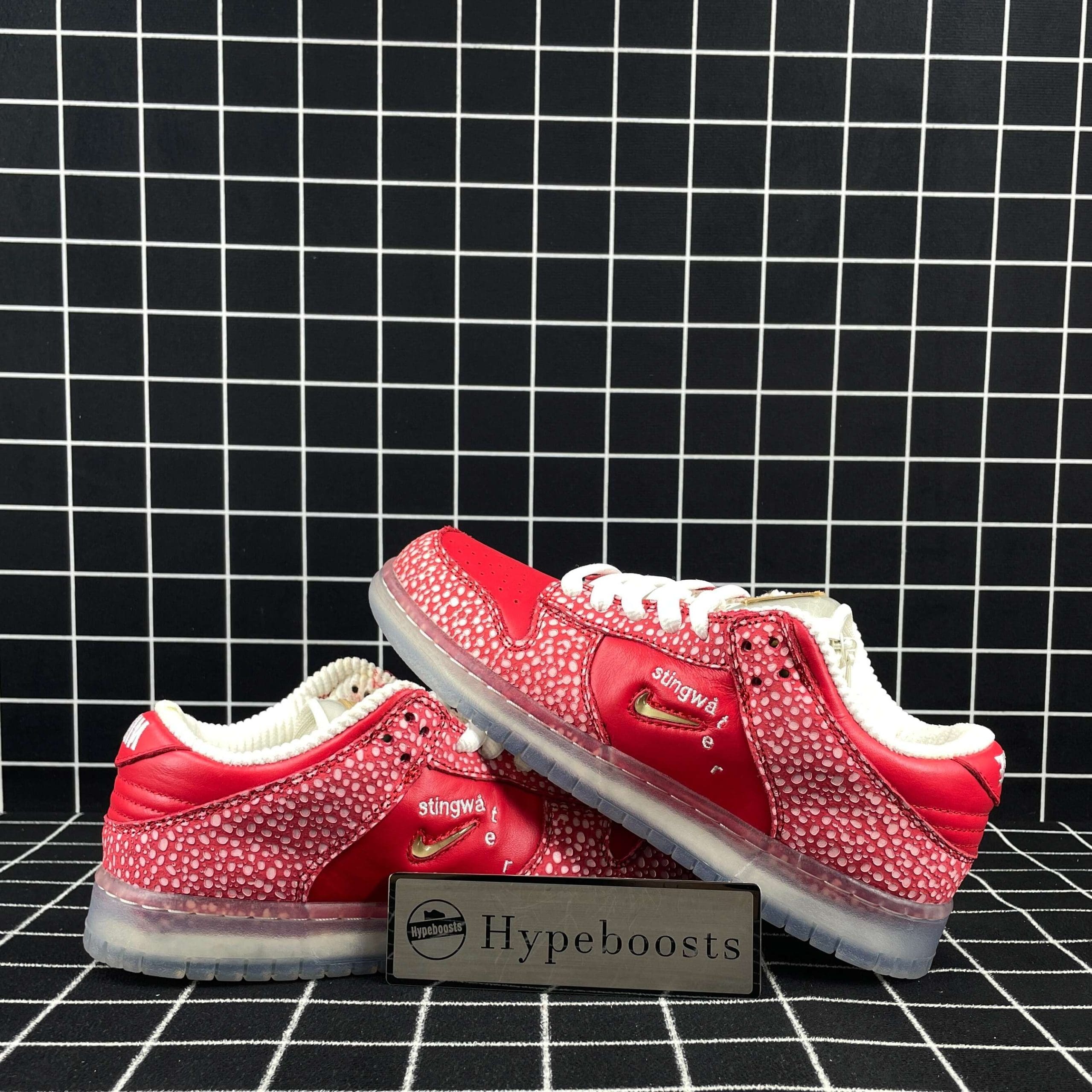 Stingwater x Nike SB Dunk Low Replica