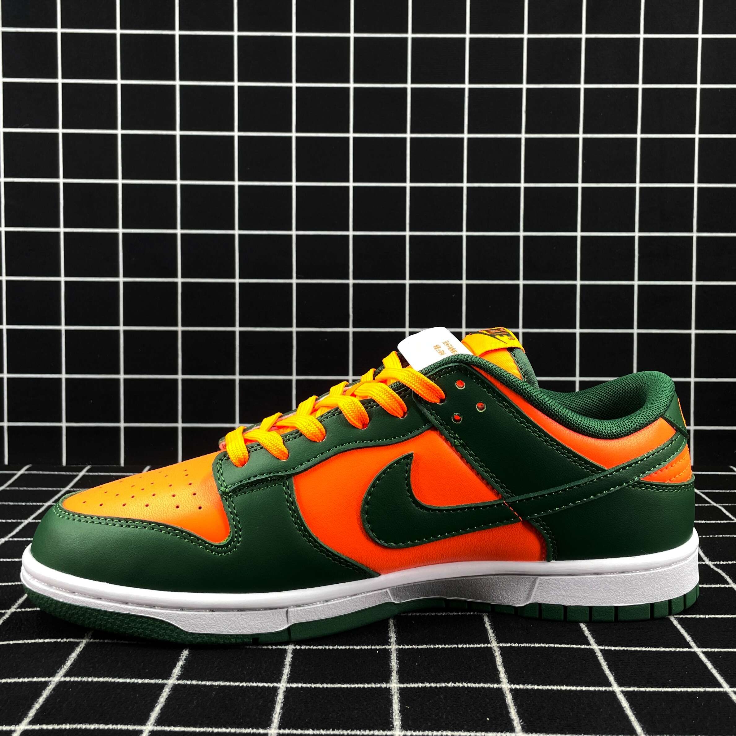 Nike Dunk Low Retro Miami Hurricanes Replica