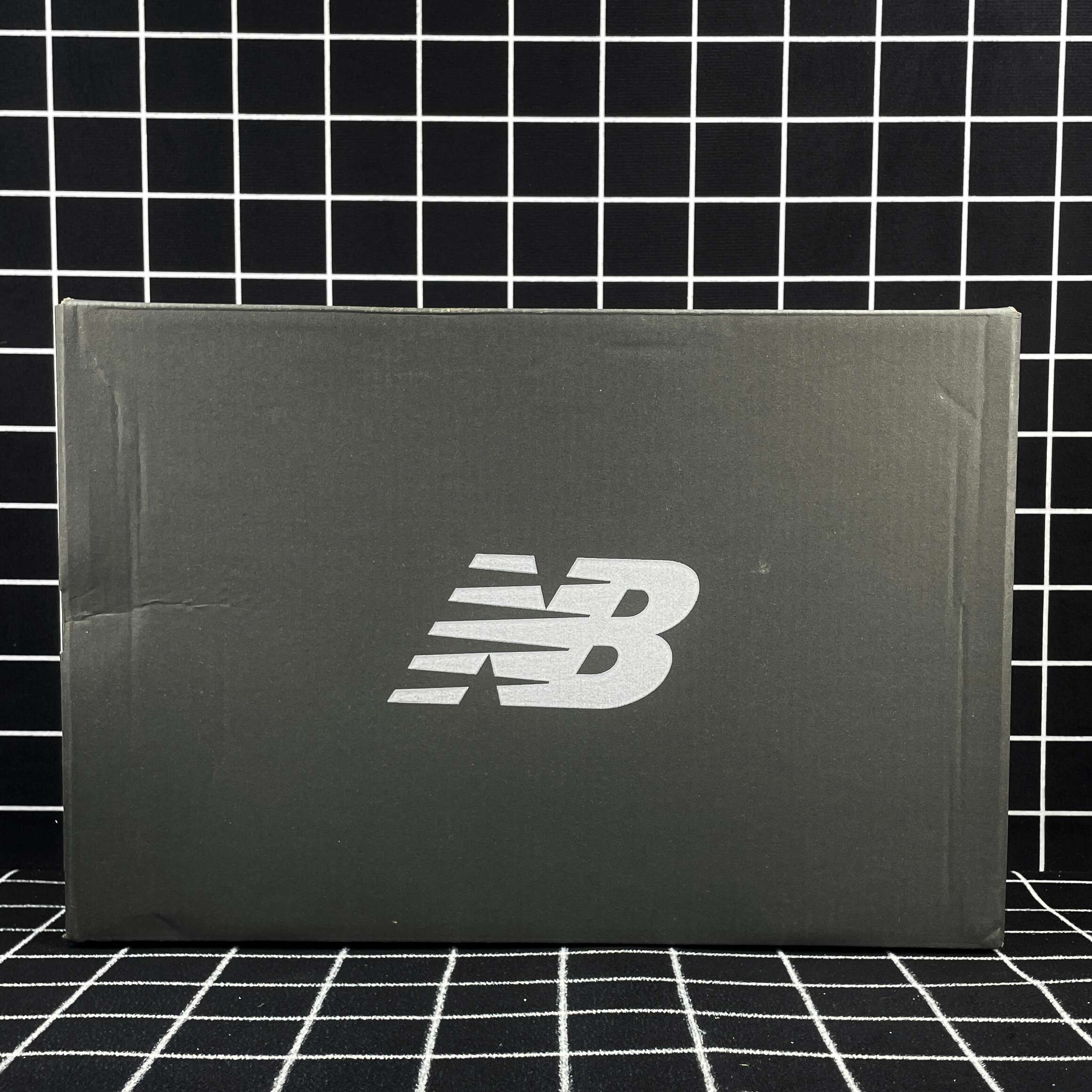 New Balance 9060 Cherry Blossom Replica