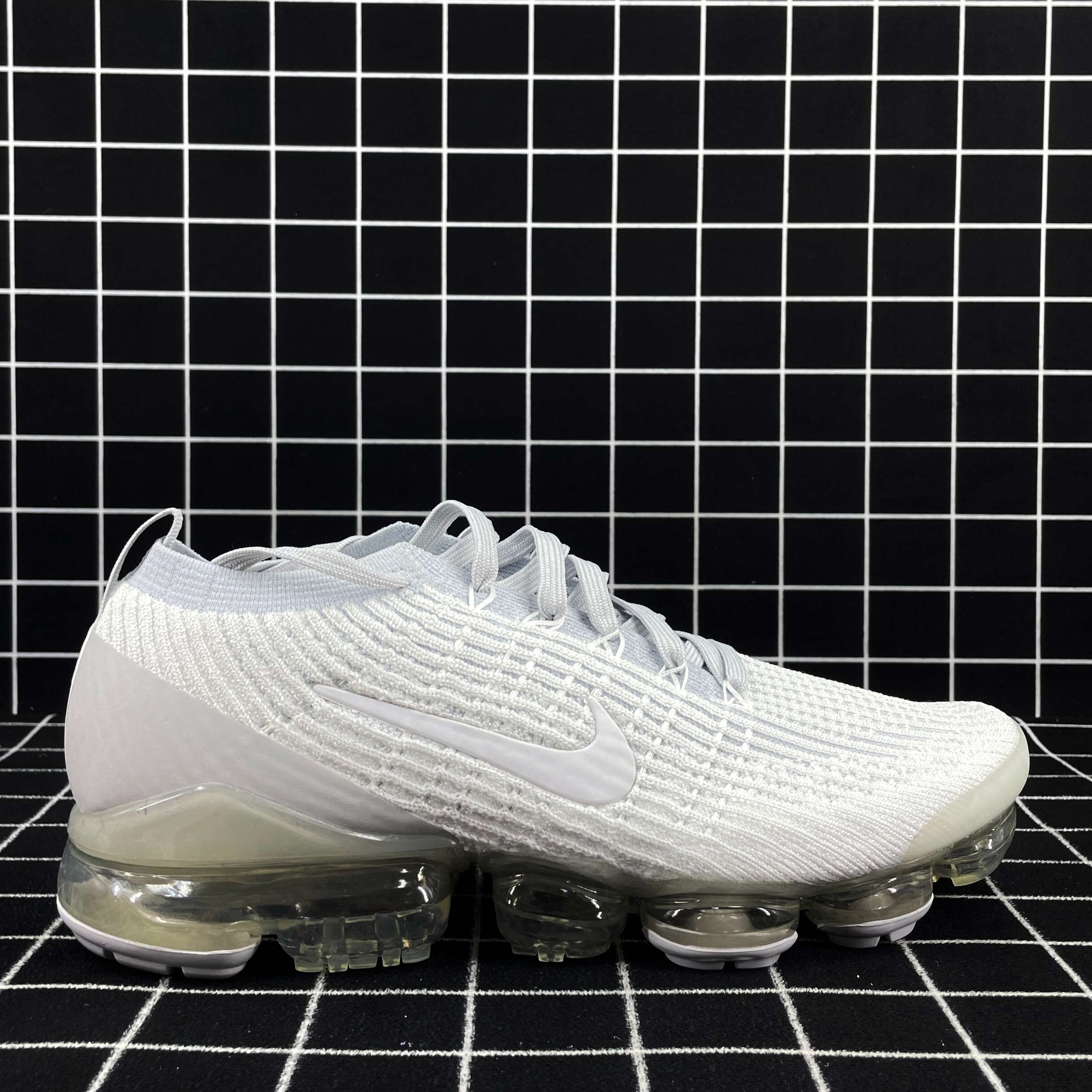 Nike Air VaporMax Flyknit 2 White Pure Platinum Replica