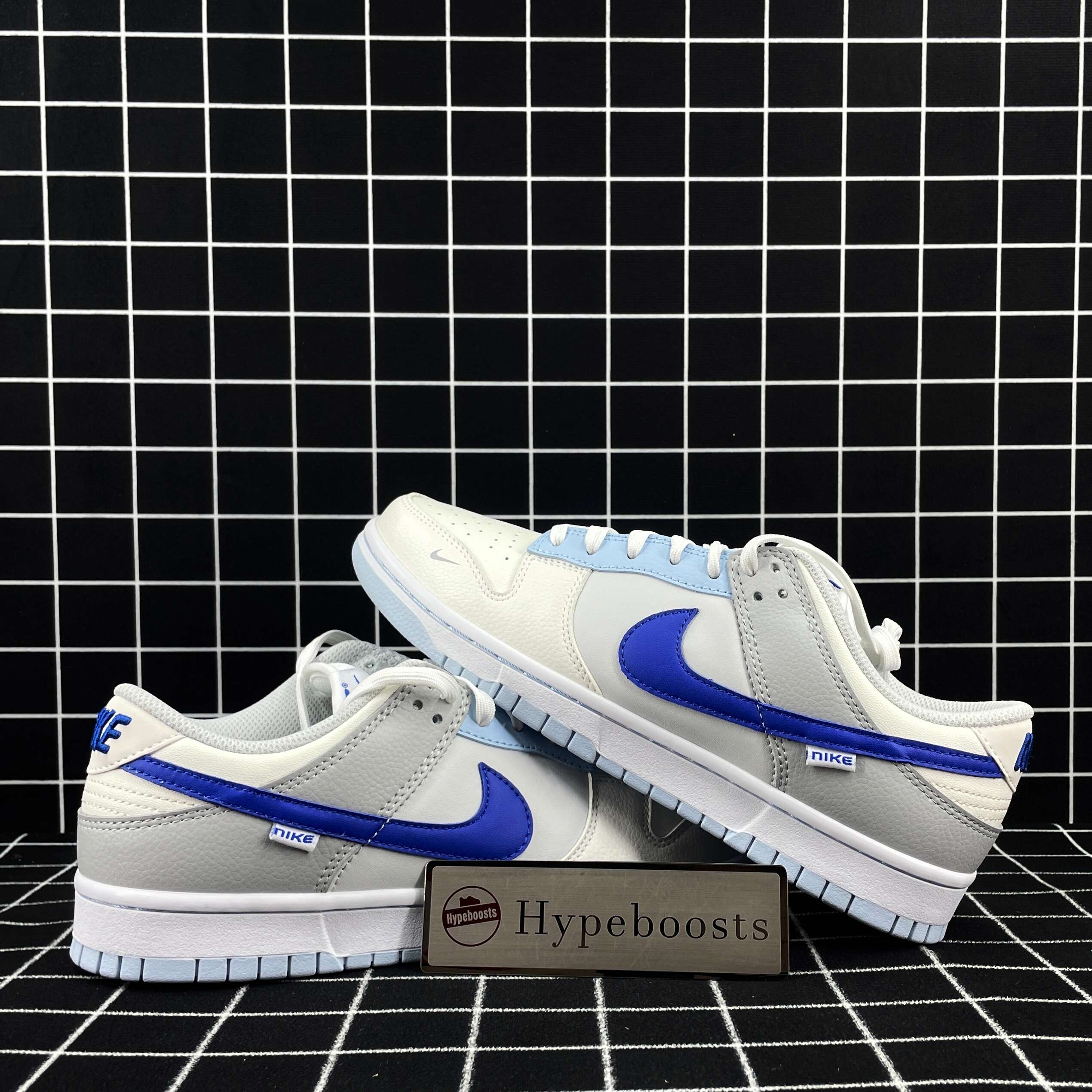 Nike Dunk Low Ivory Hyper Royal Replica