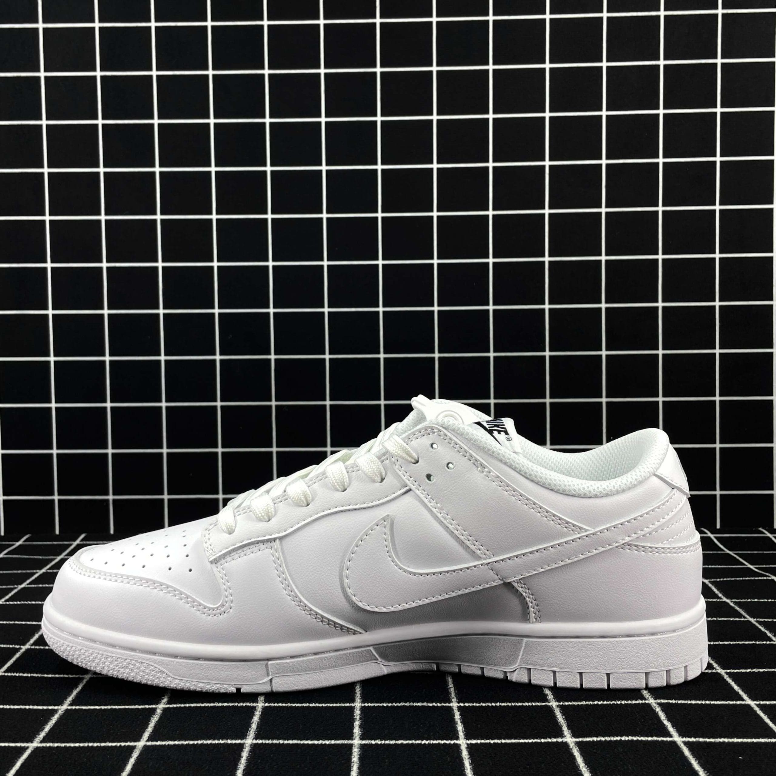 Nike Dunk Low Triple White Replica