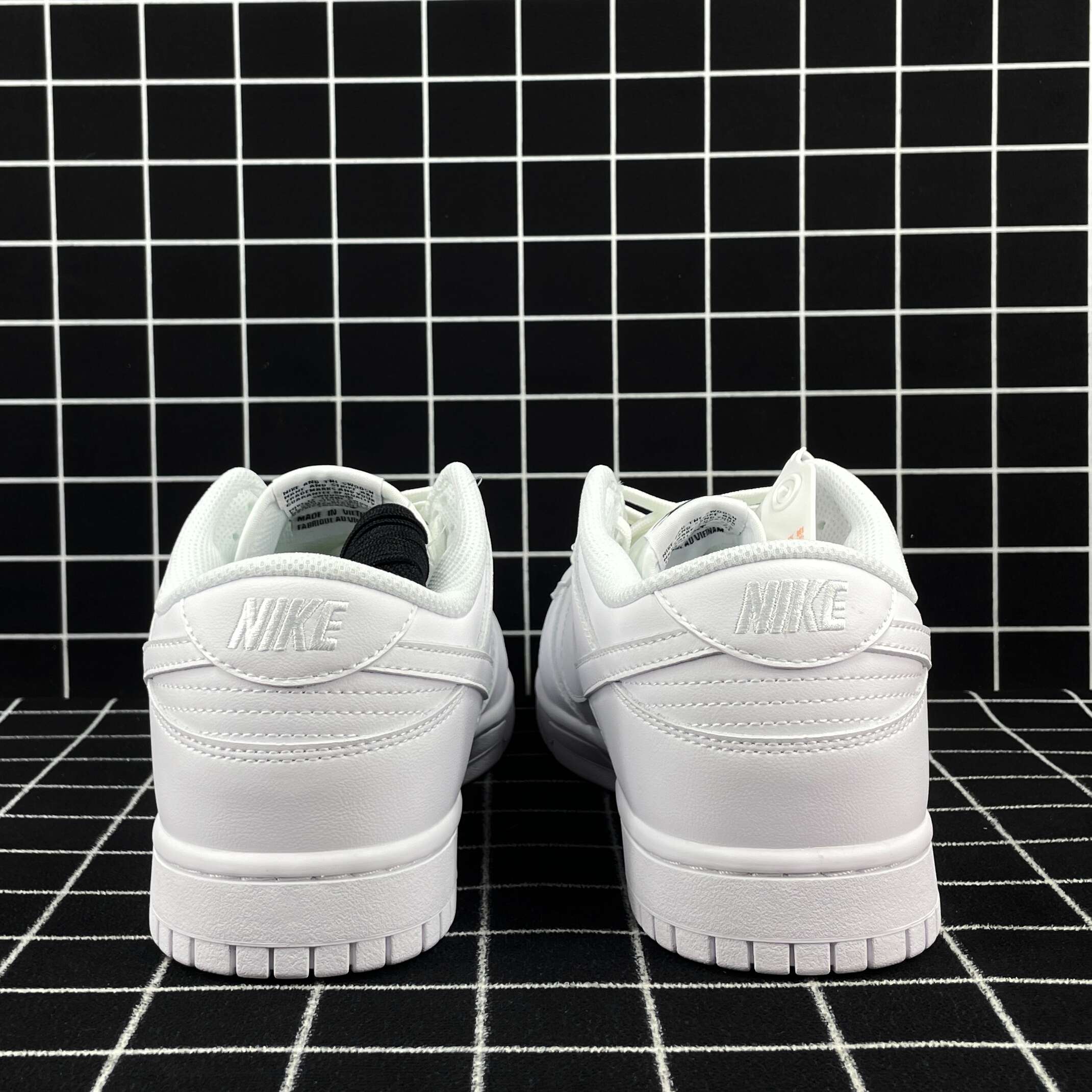 Nike Dunk Low Triple White Replica