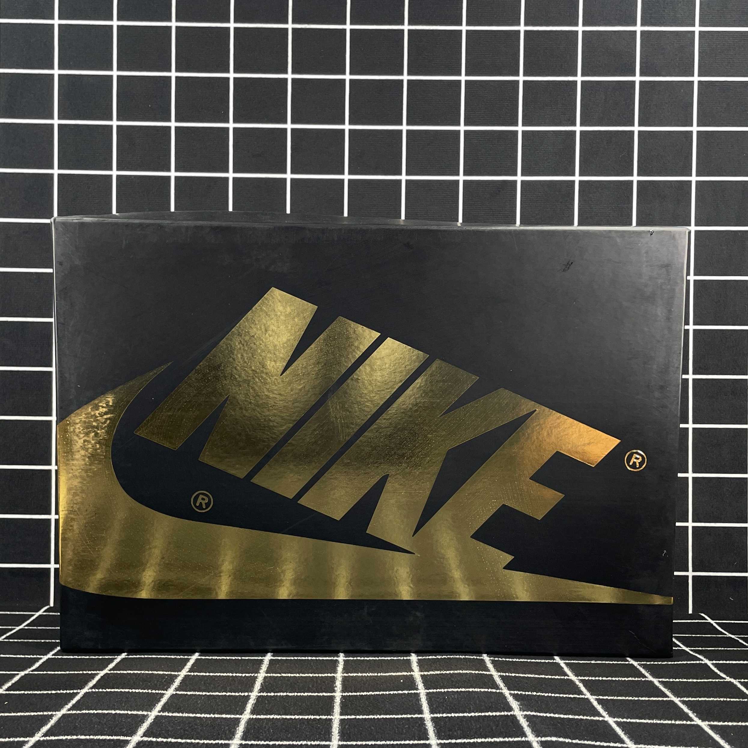 Jordan 1 Retro High OG Palomino Replica