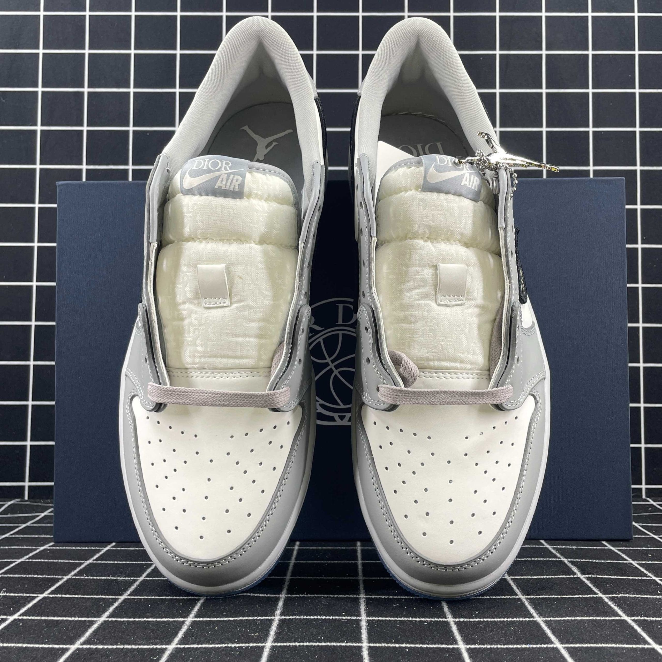 Jordan 1 Retro Low DR Replica