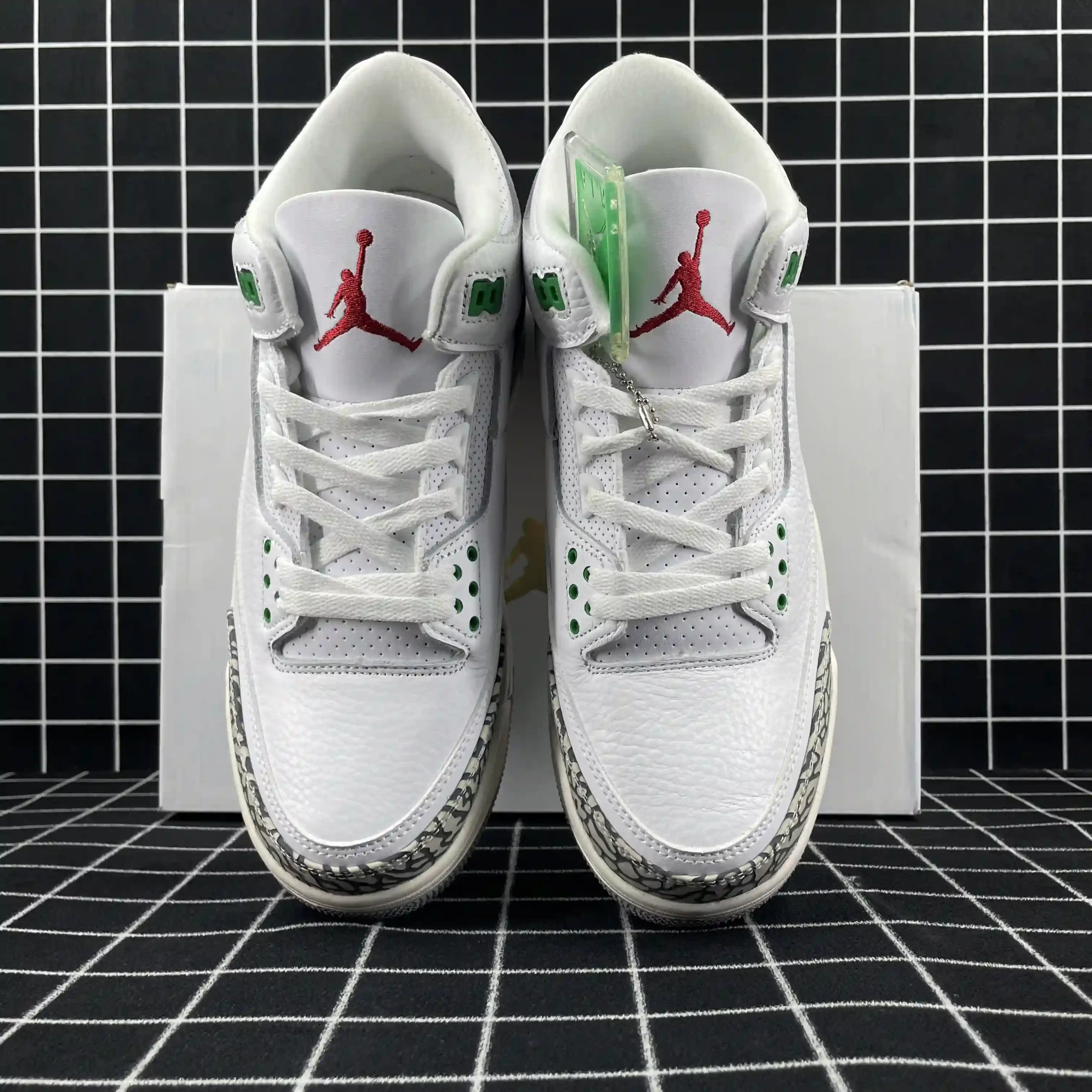 Air Jordan 3 Retro Lucky Green Replica