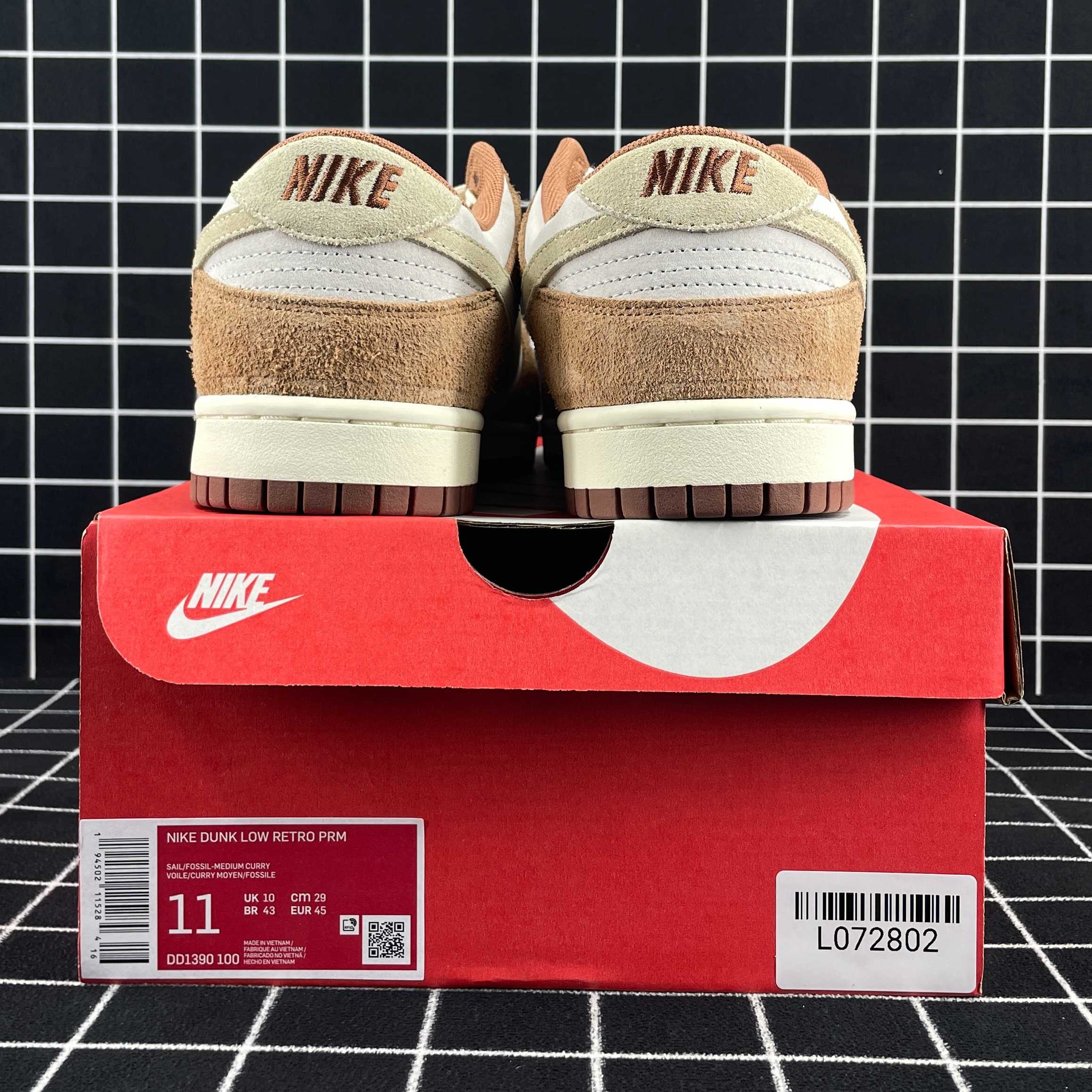 Dunk Low Premium Medium Curry Replica