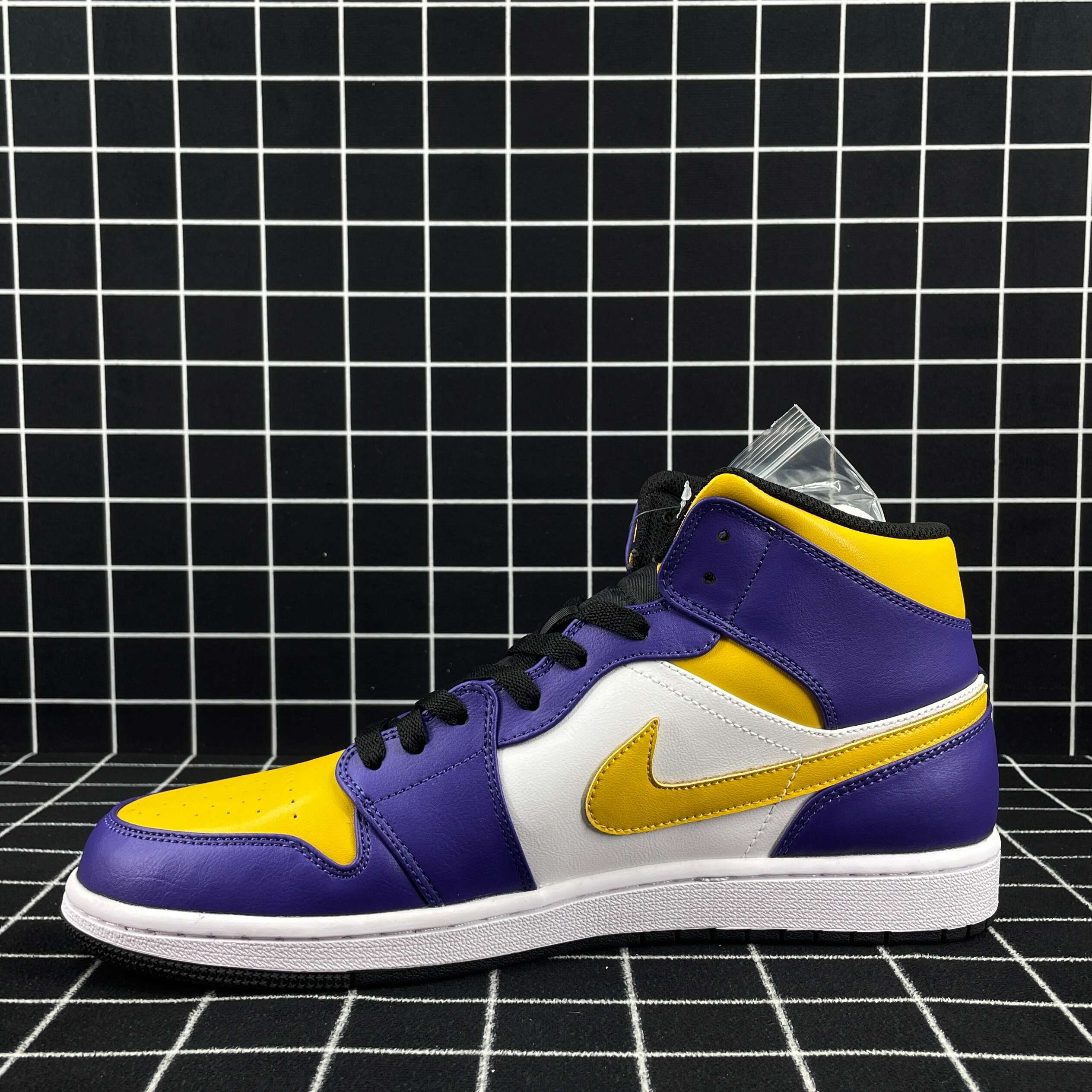 Jordan 1 Mid Lakers Replica