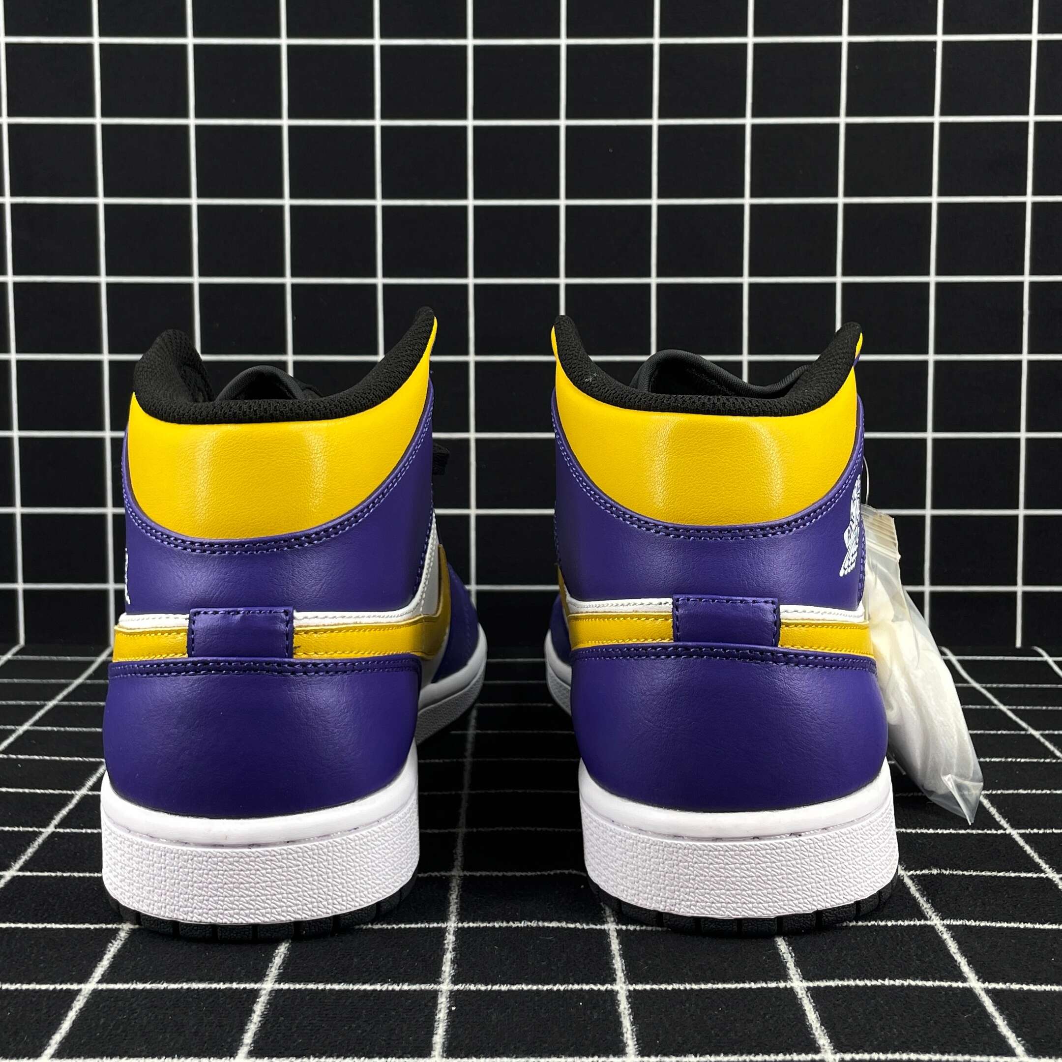 Jordan 1 Mid Lakers Replica